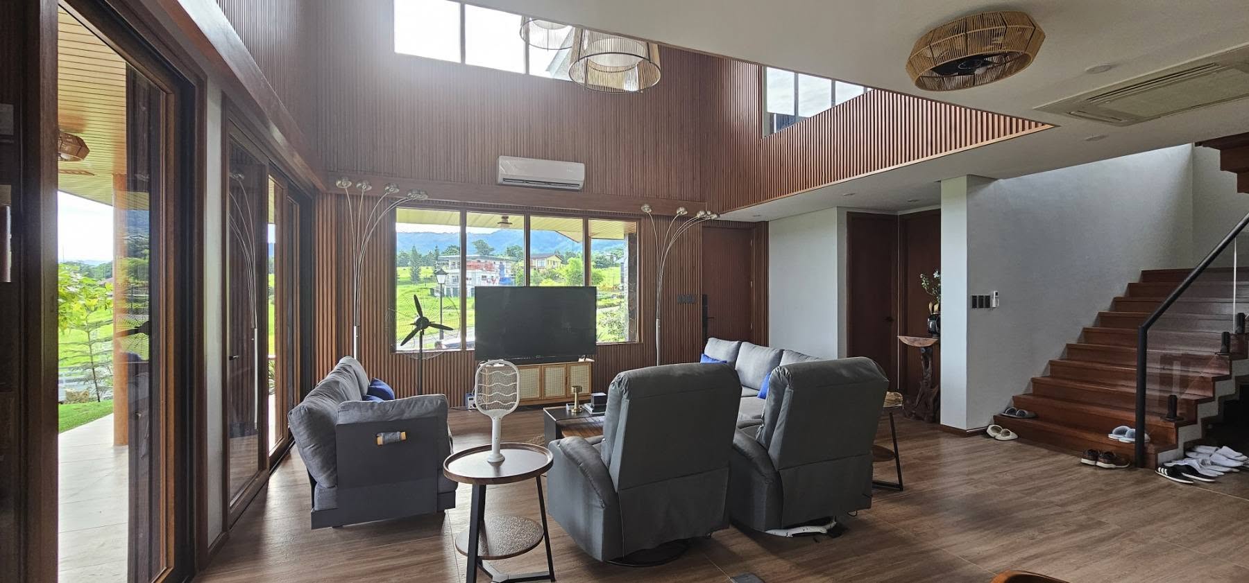 Majestic5-BedroomHouseandLotforSaleinTagaytayMidlands,Tagaytay-6.jpg