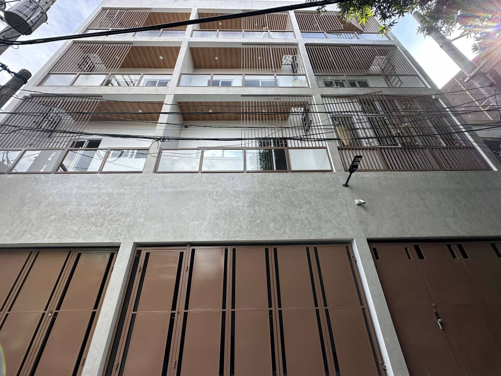 Notable4-BedroomTownhouseUnitforSaleinMalateManila-1.jpg