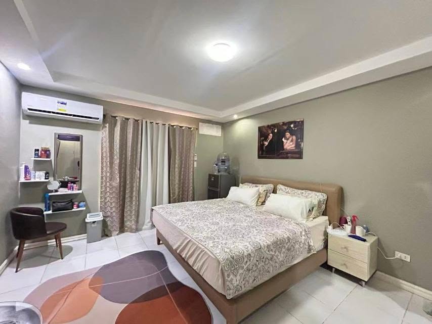 Contemporary3-BedroomTownhouseforSaleinAngelesCity,Pampanga-12.jpg