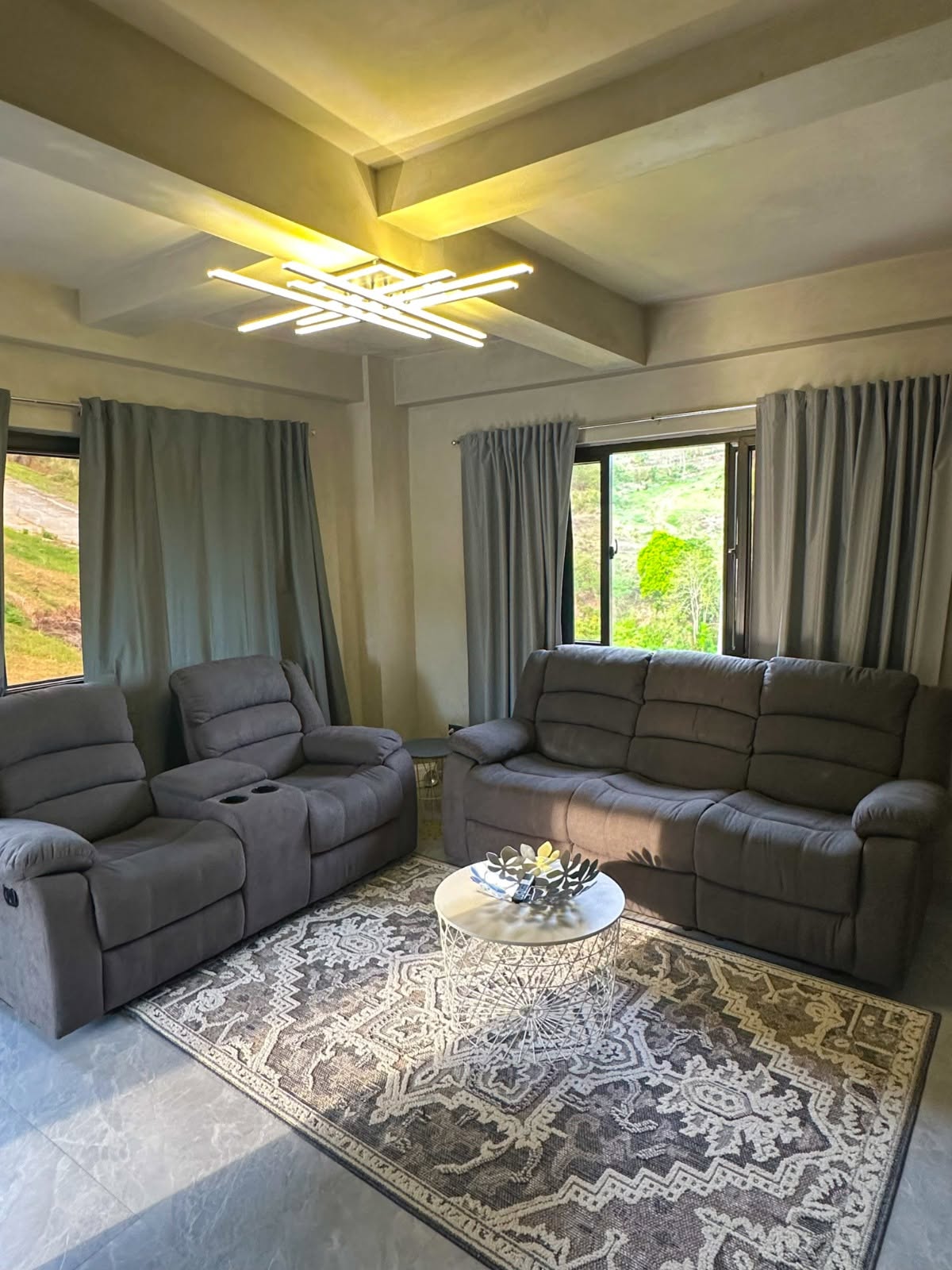 Alluring4-BedroomHouseandLotforSaleinEastRidgeVillage,Binangonan,Rizal-3.jpg