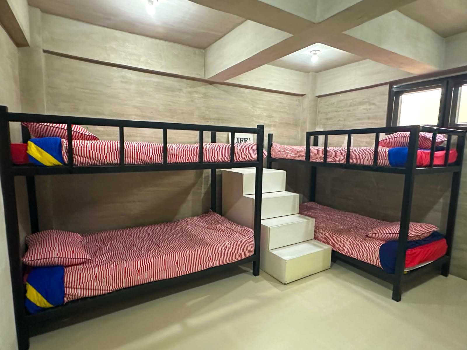 Alluring4-BedroomHouseandLotforSaleinEastRidgeVillage,Binangonan,Rizal-8.jpg