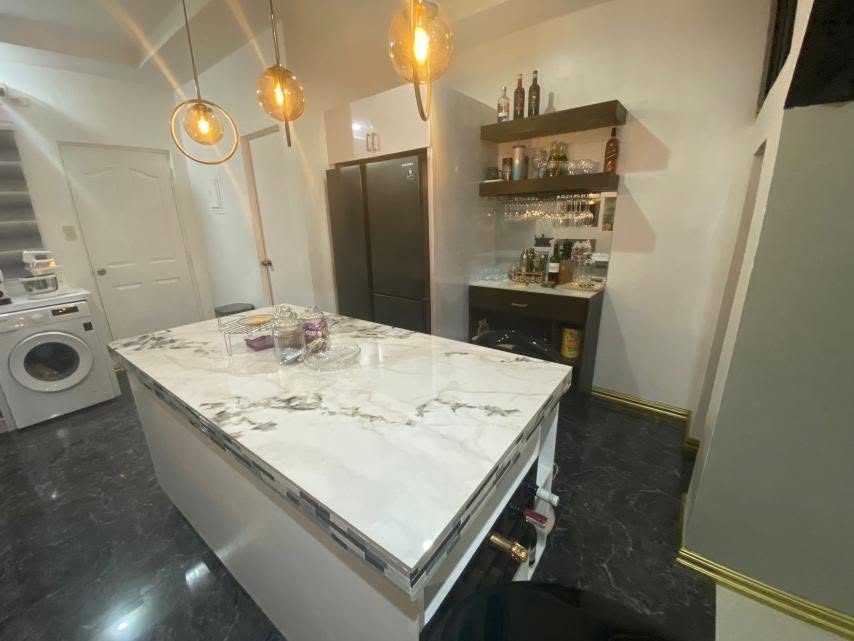 Contemporary3-BedroomTownhouseforSaleinAngelesCity,Pampanga-9.jpg