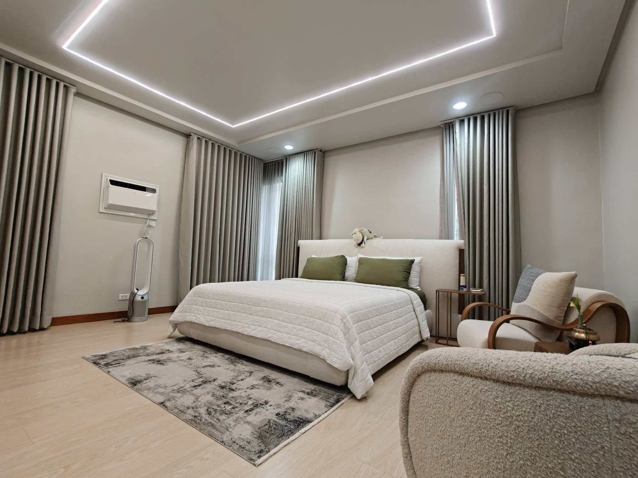 Upscale3-BedroomTownhouseforSaleinGlendaleHeights,QuezonCity-13.jpg