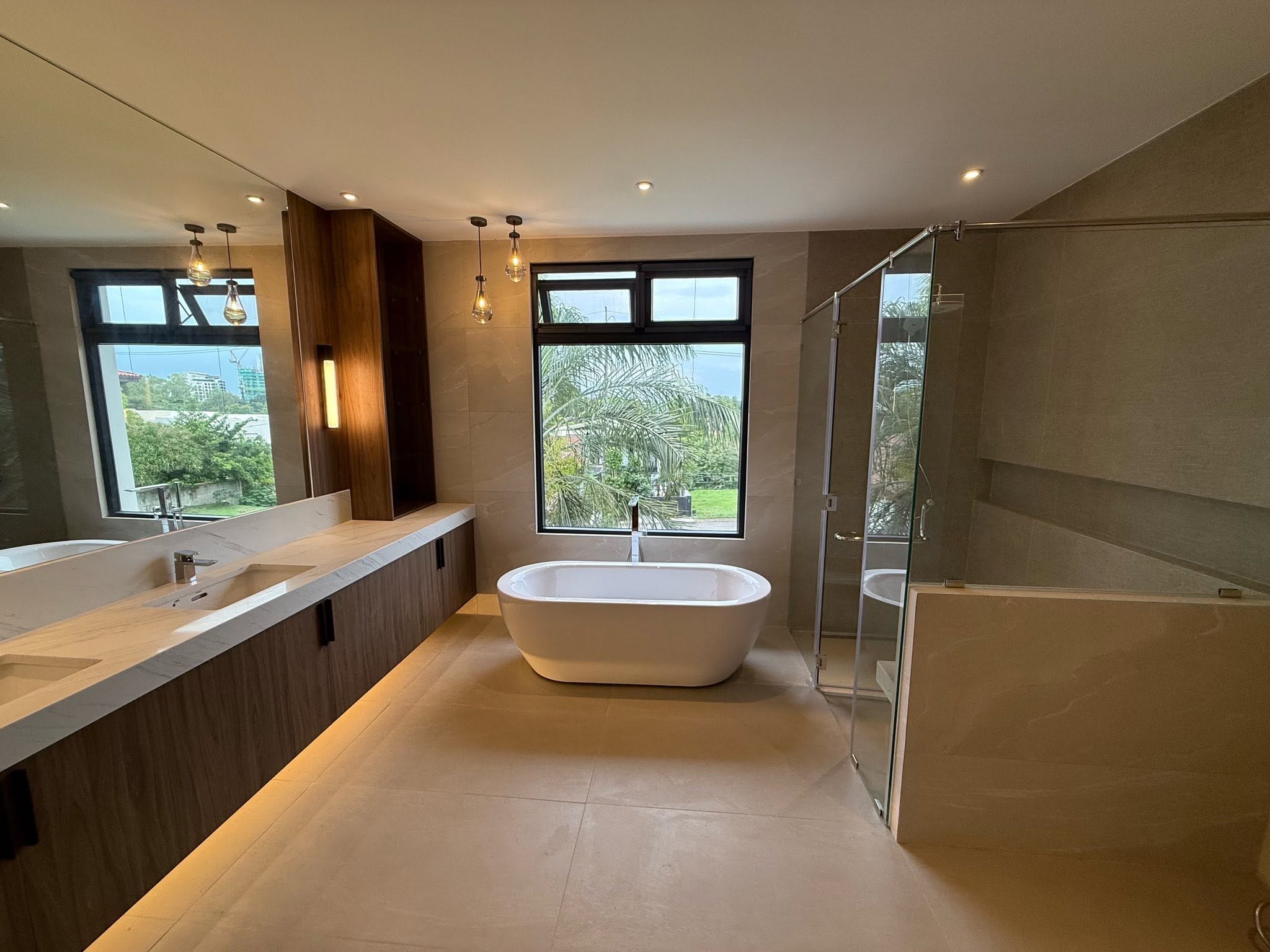 Fabulous6-BedroomHouseandLotforSaleinAyalaAlabangVillage,Muntinlupa-12.jpg