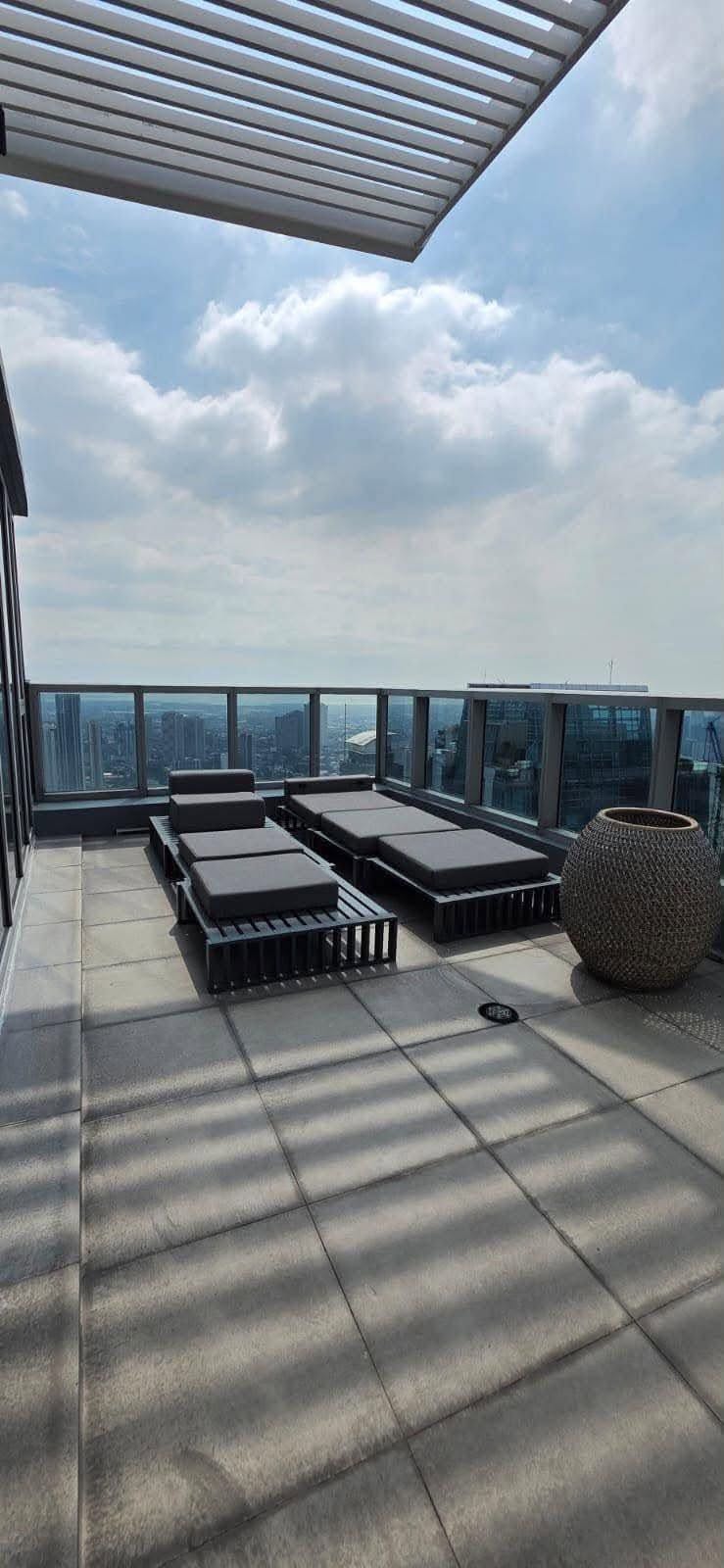 Stately3-Bedroom PenthouseCondoUnitforSaleinOneShangri-LaPlace,Mandaluyong-16.jpg