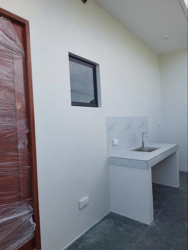 Captivating4-BedroomHouseandLotforSaleatTheSonomaResidences,SantaRosa,Laguna-14.jpg