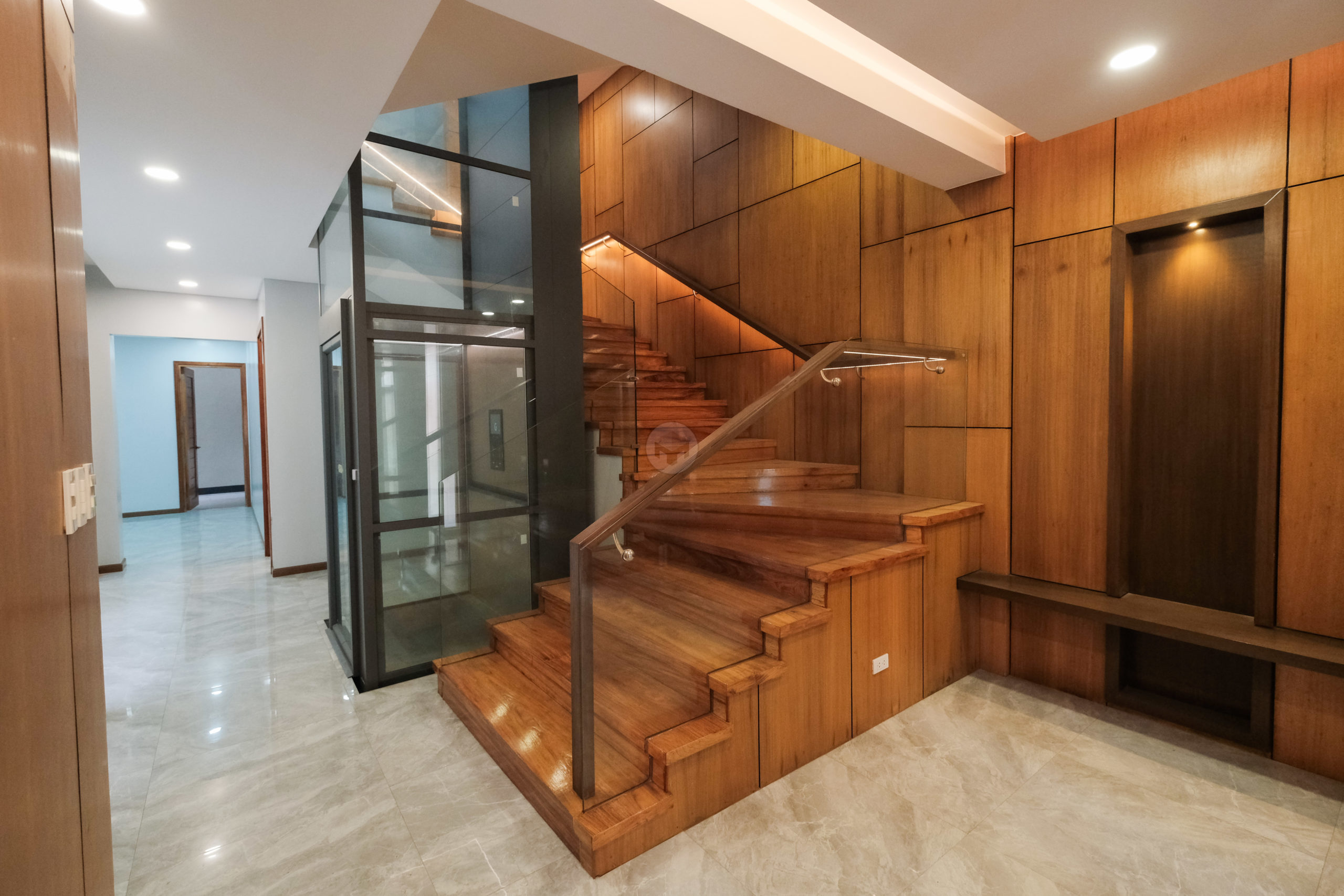 Enchanting5-BedroomTownhouseforSaleinLittleBaguio,SanJuanCity-10.jpg