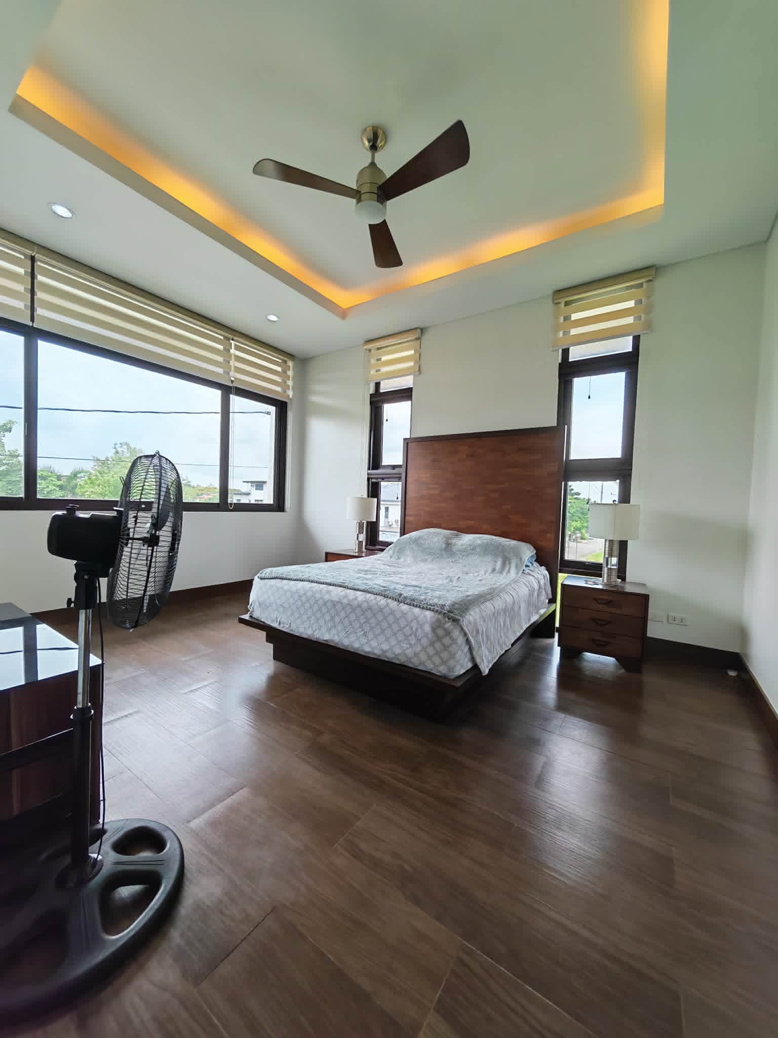 4-BedroomHouseandLotforSaleinBrittanySubdivision,Fairview,QuezonCity-13.jpg