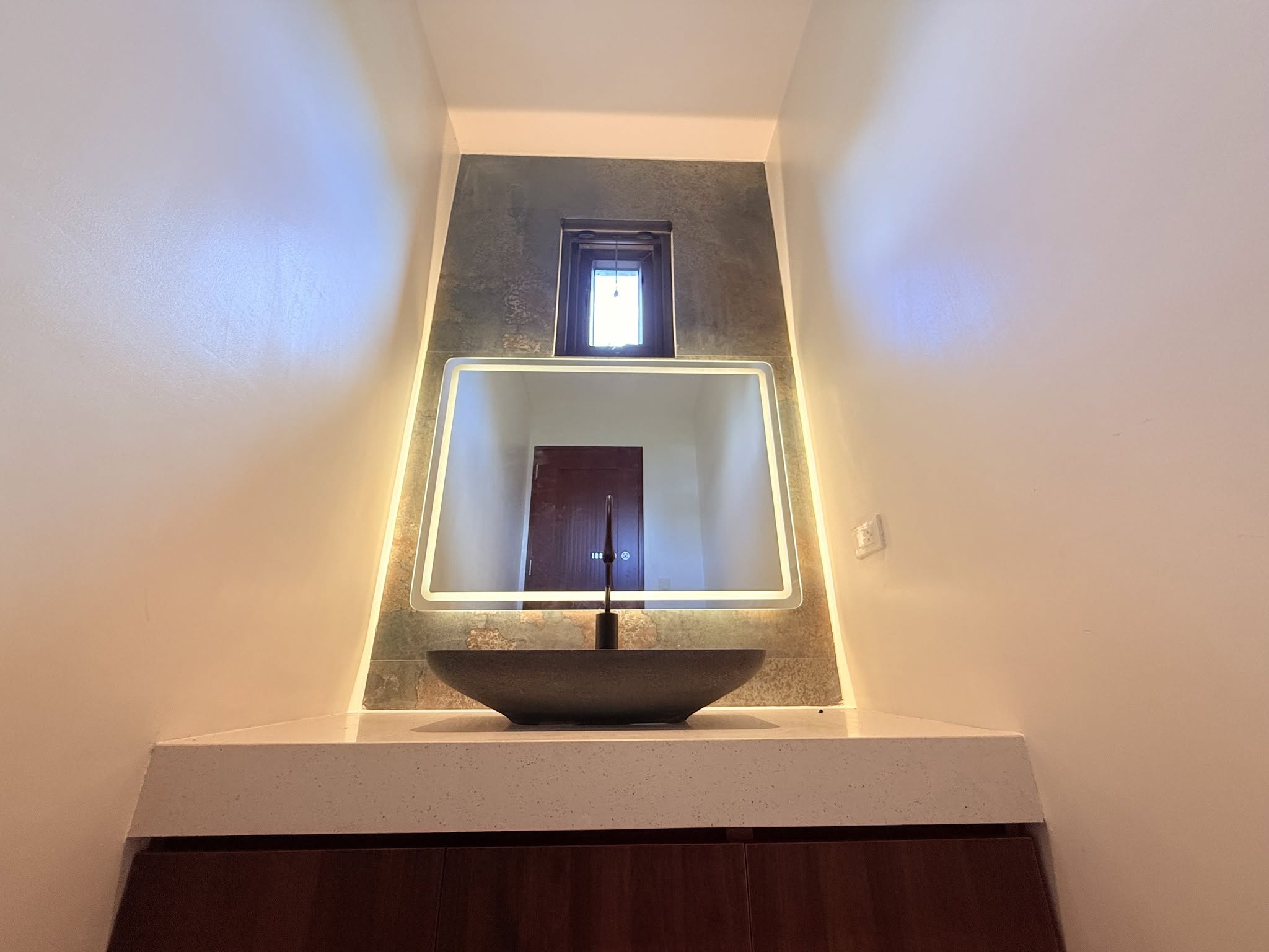 4-BedroomHouseandLotforSaleatTheSonomaResidences,Sta.Rosa,Laguna-17.jpg