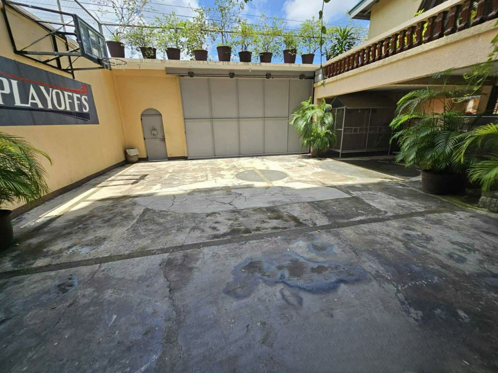 Grand5-BedroomResthouseforSaleinStatelandHillsSubd.,GeneralTrias,Cavite-5.jpg