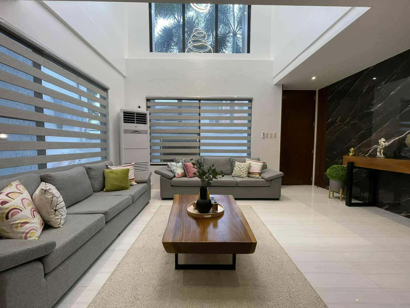 6-BedroomHouseandLotforSaleinBFHomes,Parañaque-2.jpg