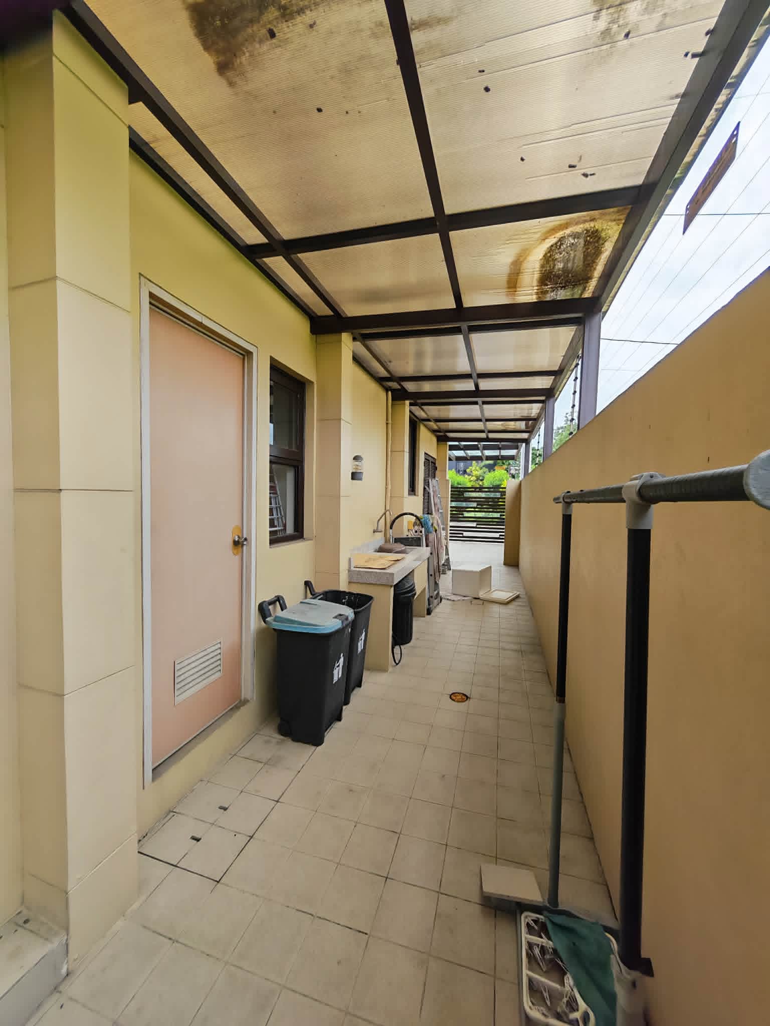 4-BedroomHouseandLotforSaleinBrittanySubdivision,Fairview,QuezonCity-18.jpg
