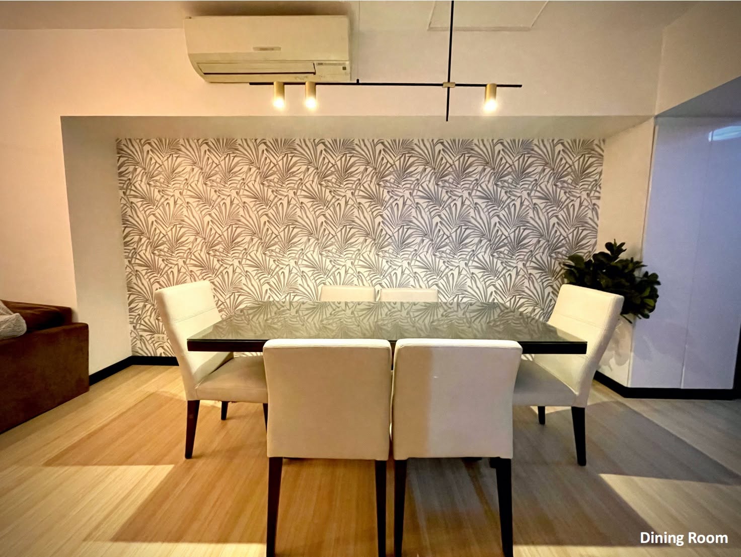 Cozy3-BedroomCondoUnitforSaleinTwoSerendra,BGC,Taguig-3.jpg