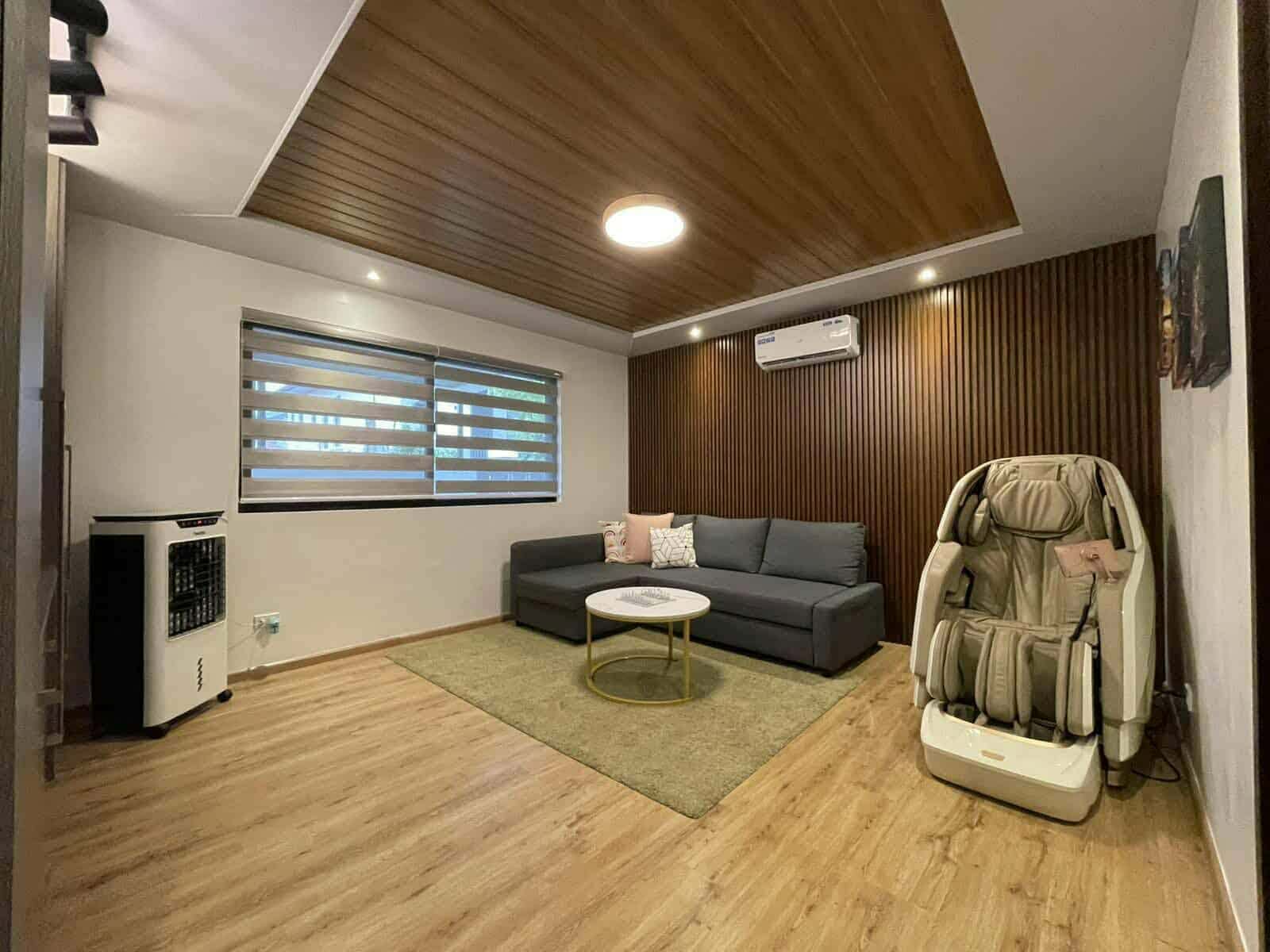 6-BedroomHouseandLotforSaleinBFHomes,Parañaque-3.jpg