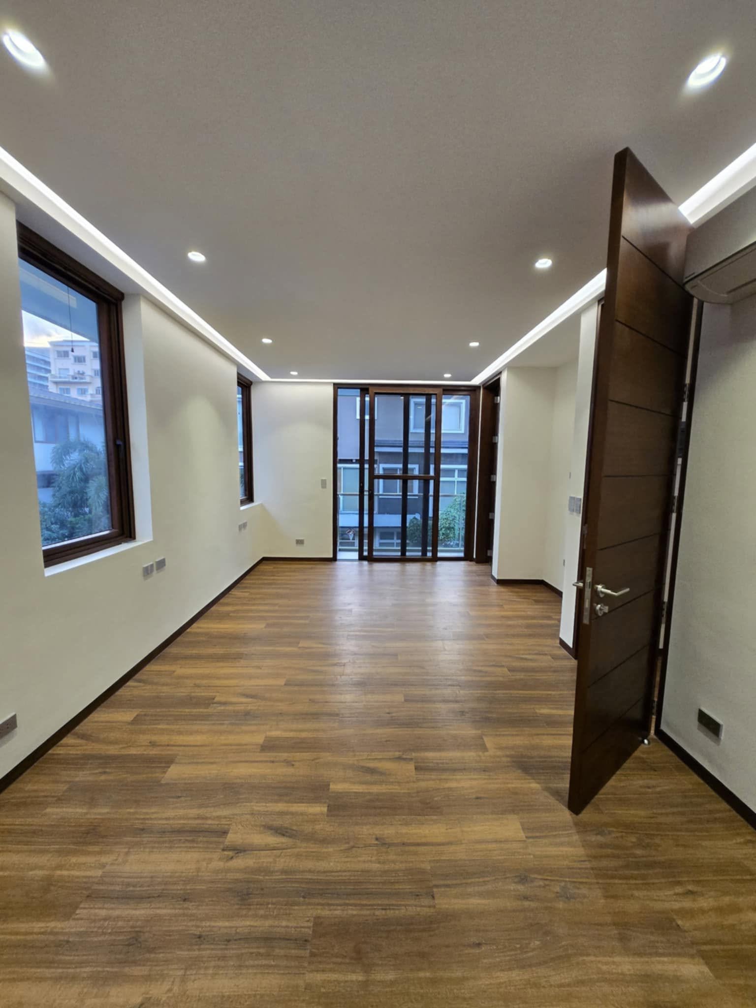 Stately4-BedroomHouseandLotforLeaseinMckinleyHillVillage,TaguigCity-13.jpg
