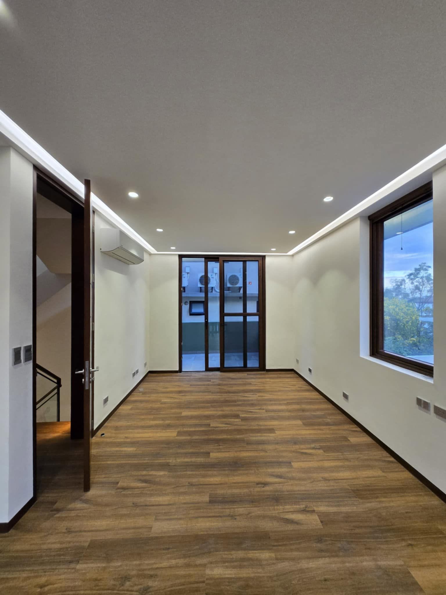 Stately4-BedroomHouseandLotforLeaseinMckinleyHillVillage,TaguigCity-11.jpg