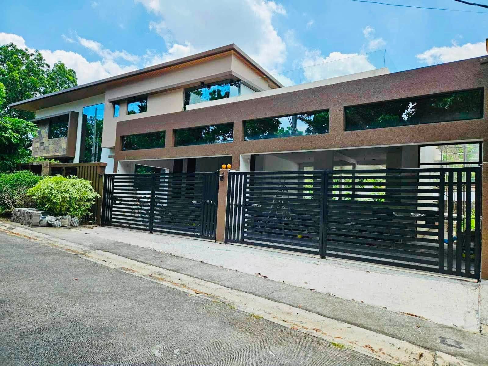 4-Bedroom ouseandLotforSaleinCasaMilan,QuezonCity-1.jpg