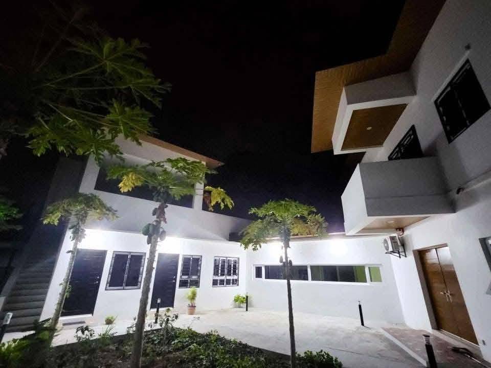 8-BedroomsHouseandLotforSaleinMarceloGreenVillage,Parañaque-20.jpg