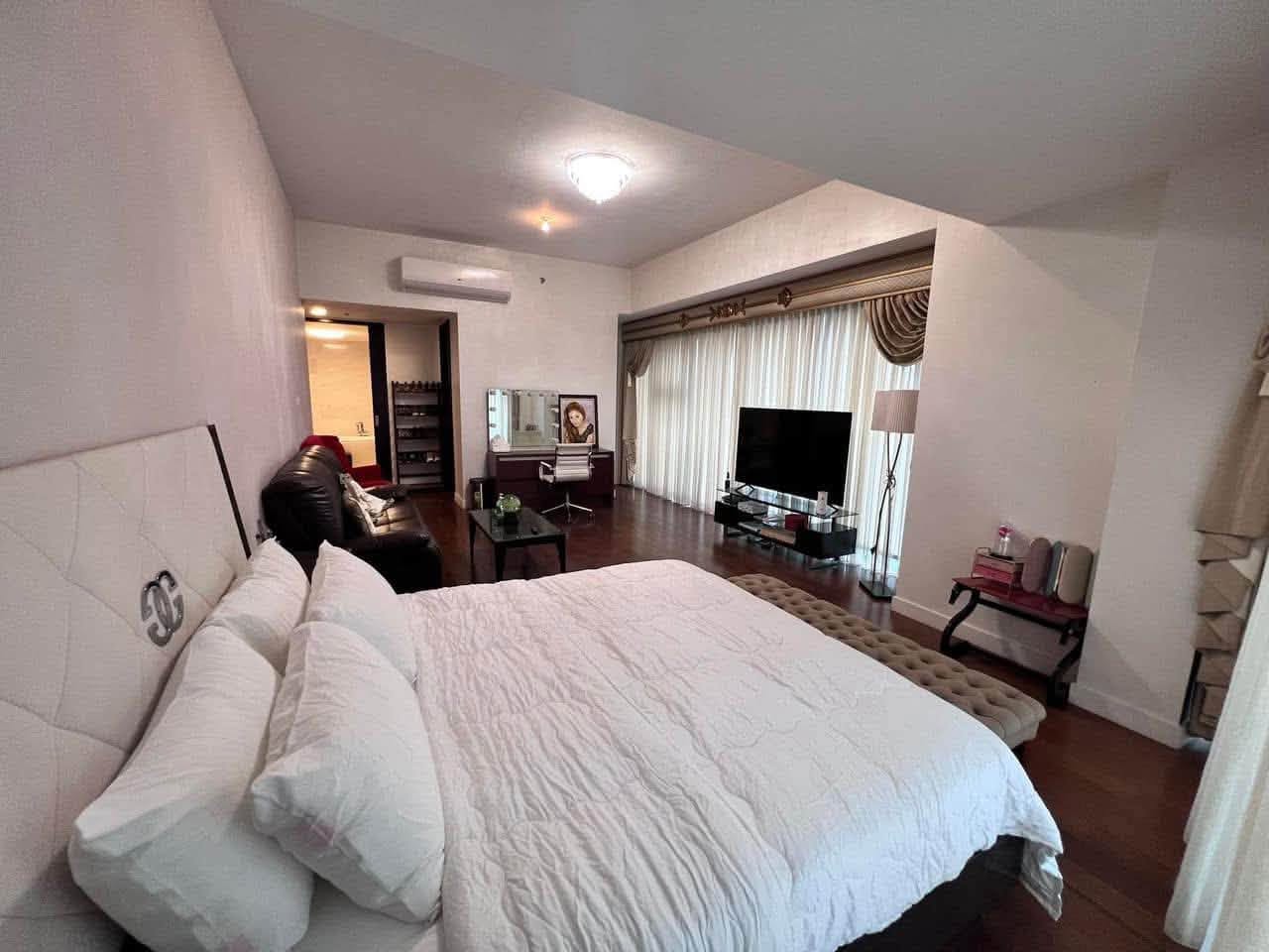 3-BedroomCondoUnitforSaleinGrandHyattResidencesNorthTower,BGC,Taguig-7.jpg