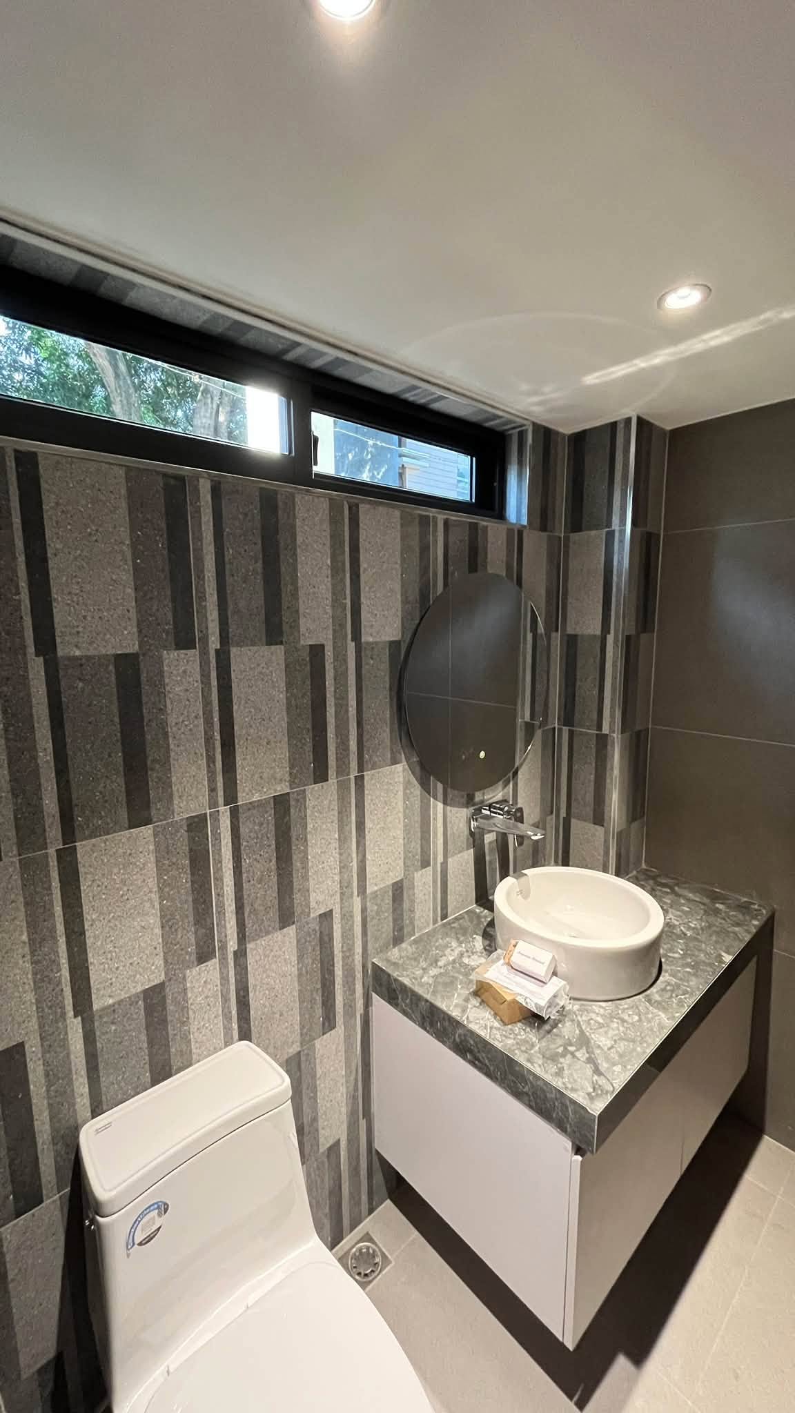 5-BedroomHouseandLotforSaleinSta.BarbaraRoyale,TandangSora,QuezonCity-11.jpg