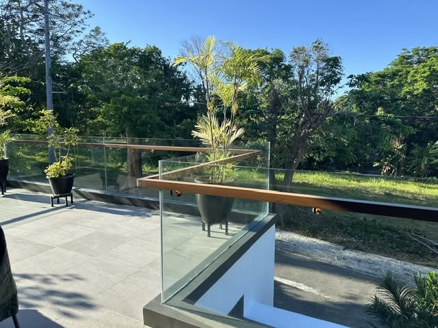 4-BedroomHouseandLotforSaleinLagunaHills,Pansol,CalambaCityl-20.jpg