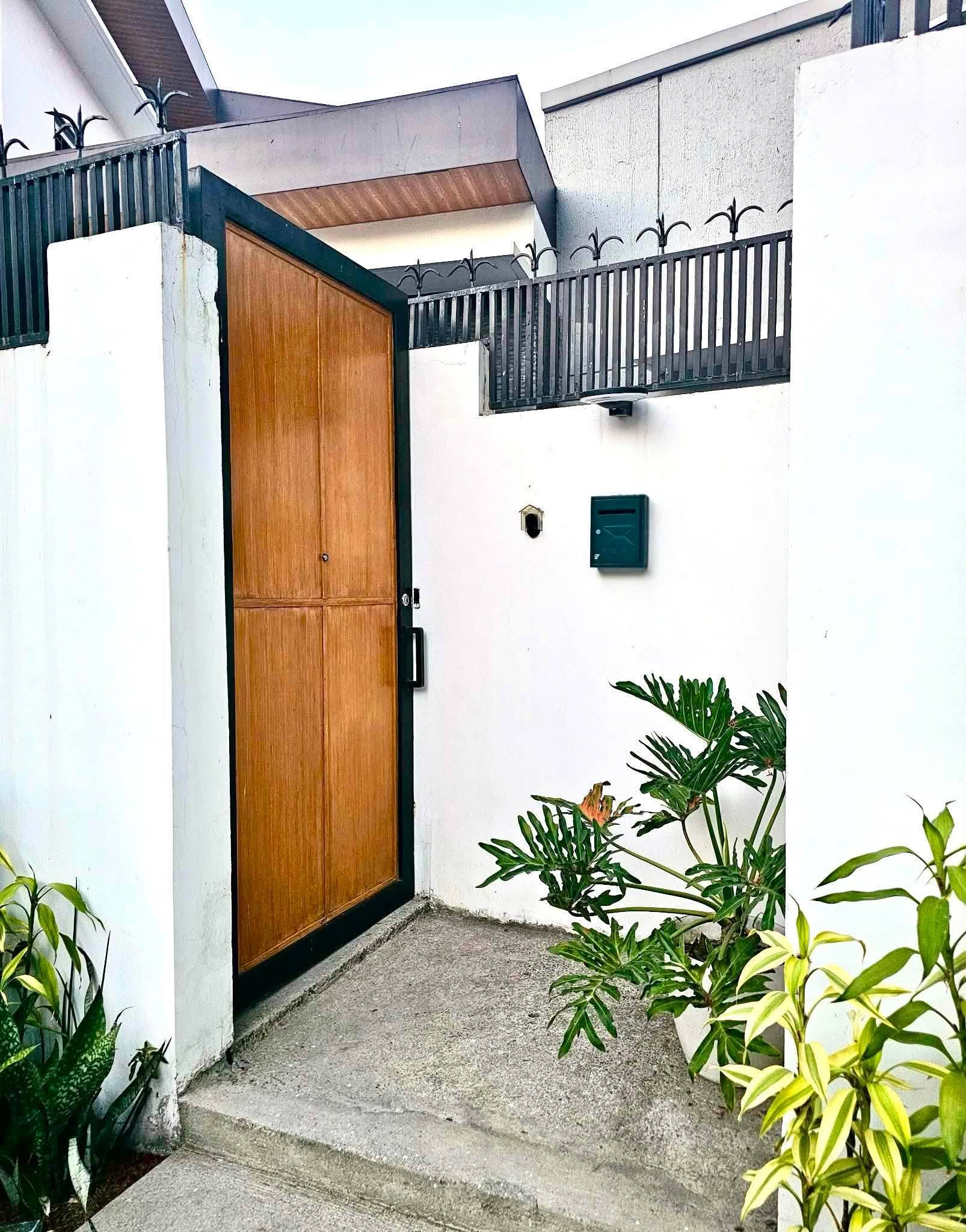 8-BedroomsHouseandLotforSaleinMarceloGreenVillage,Parañaque-9.jpg