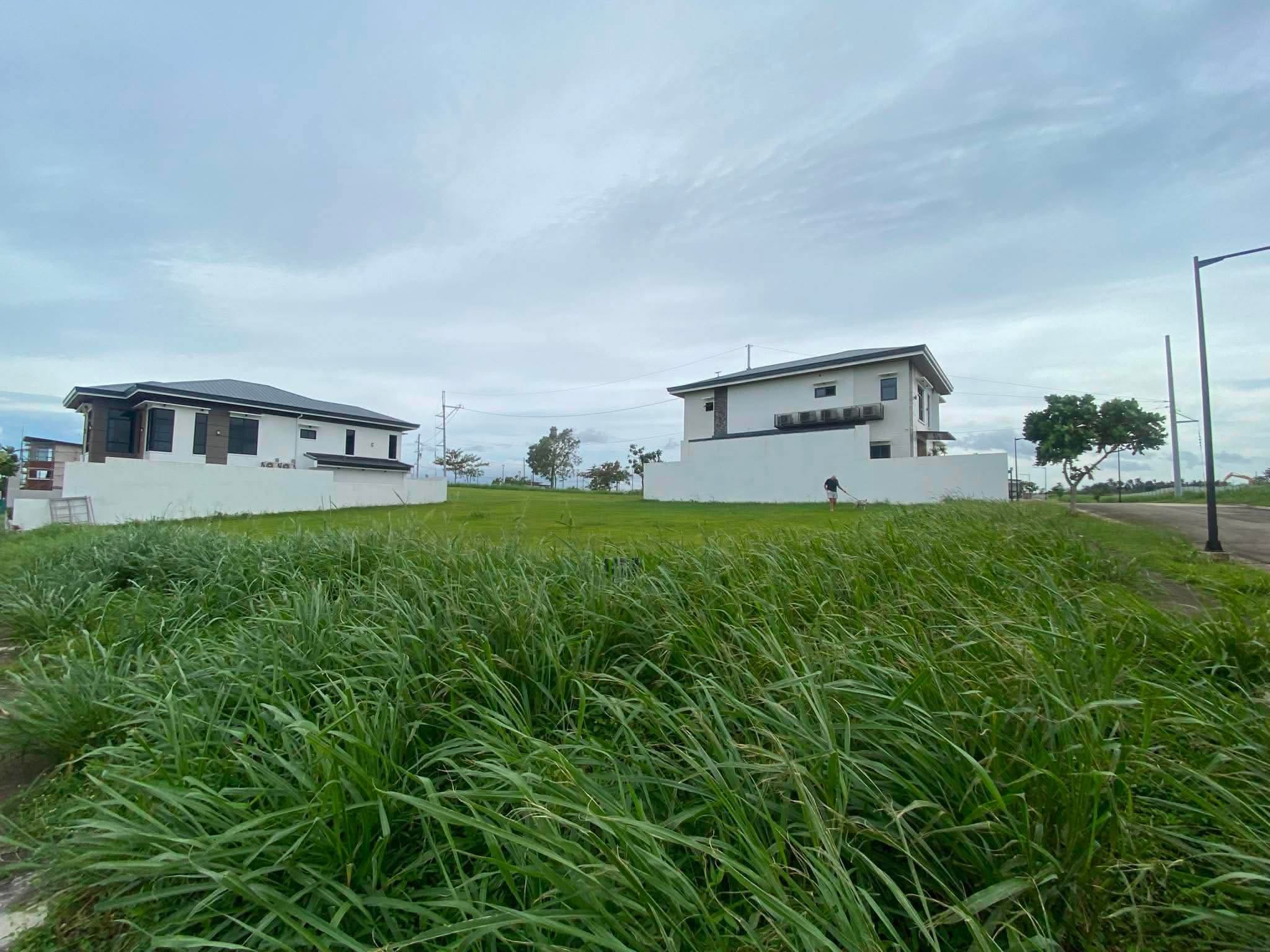 302SQMPrimeCornerVacantLotforSaleinMondiaNuvali,Calamba,Laguna-1.jpg
