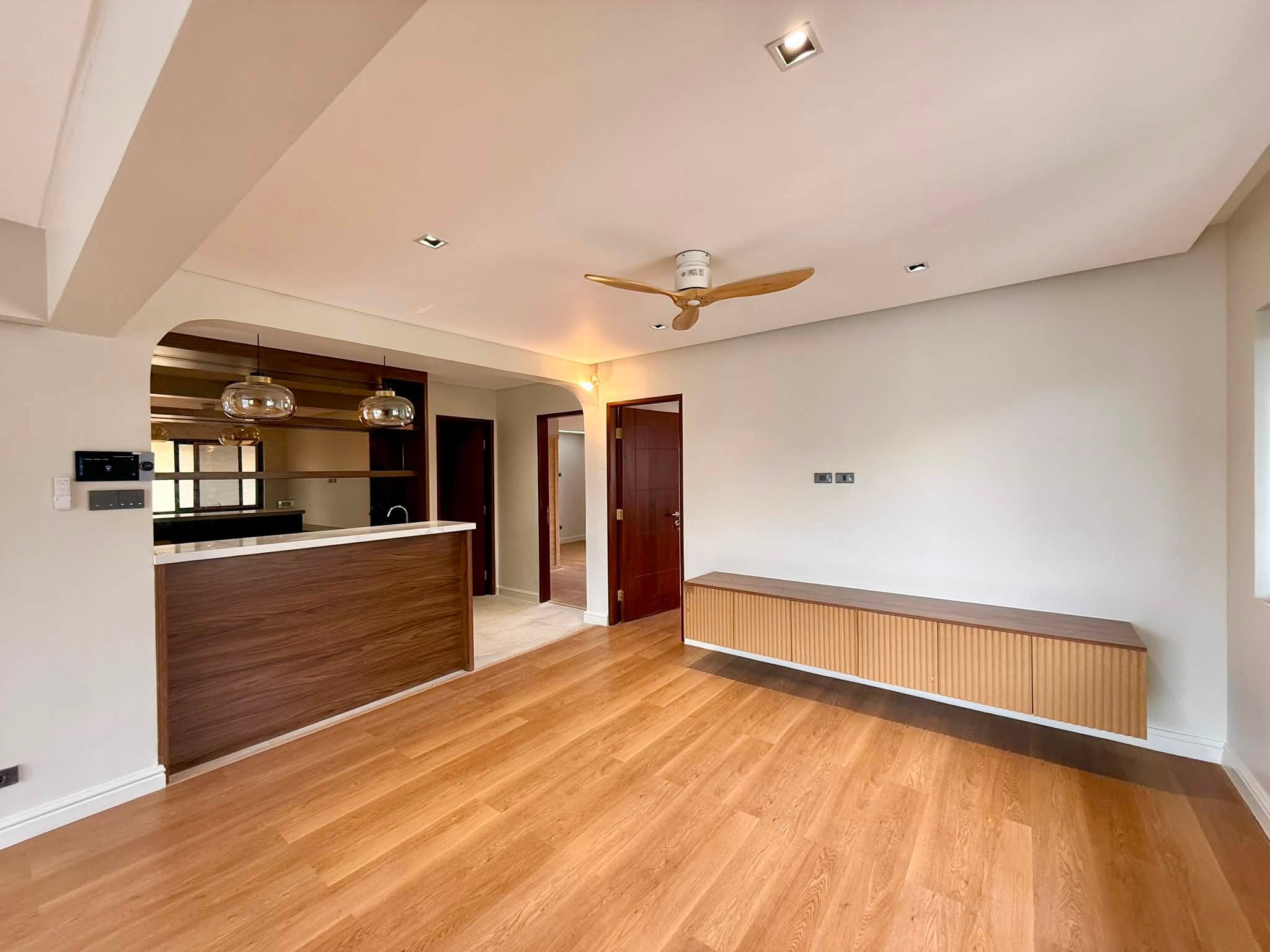 Pristine4-BedroomHouseandLotforSaleinAcropolisVillage,MandaluyongCity-9.jpg