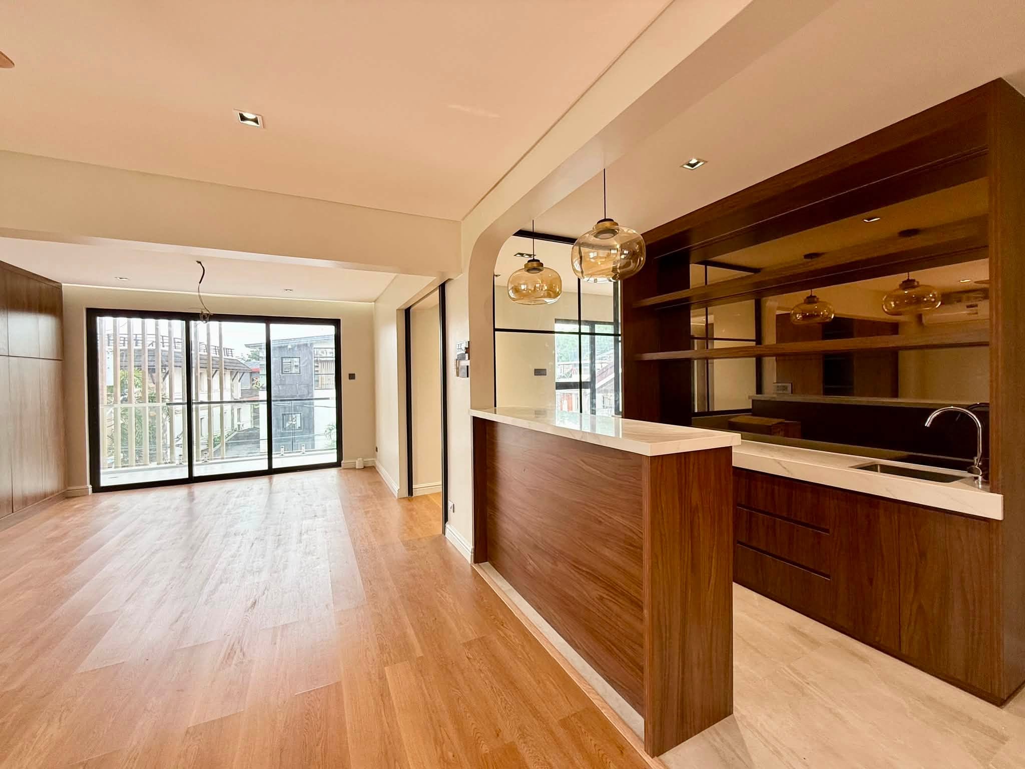 Pristine4-BedroomHouseandLotforSaleinAcropolisVillage,MandaluyongCity-8.jpg