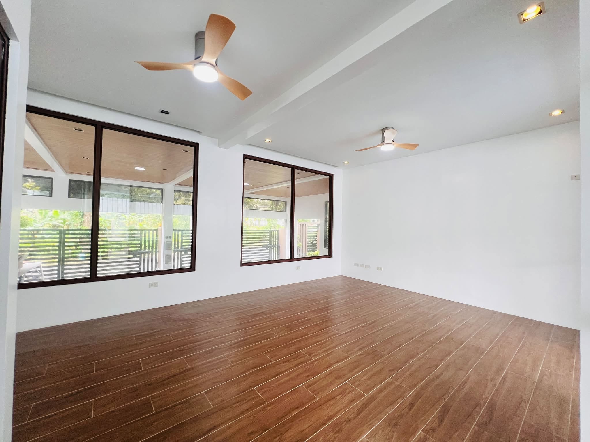 4-BedroomHouseandLotforSaleinCasaMilan,QuezonCity-19.jpg