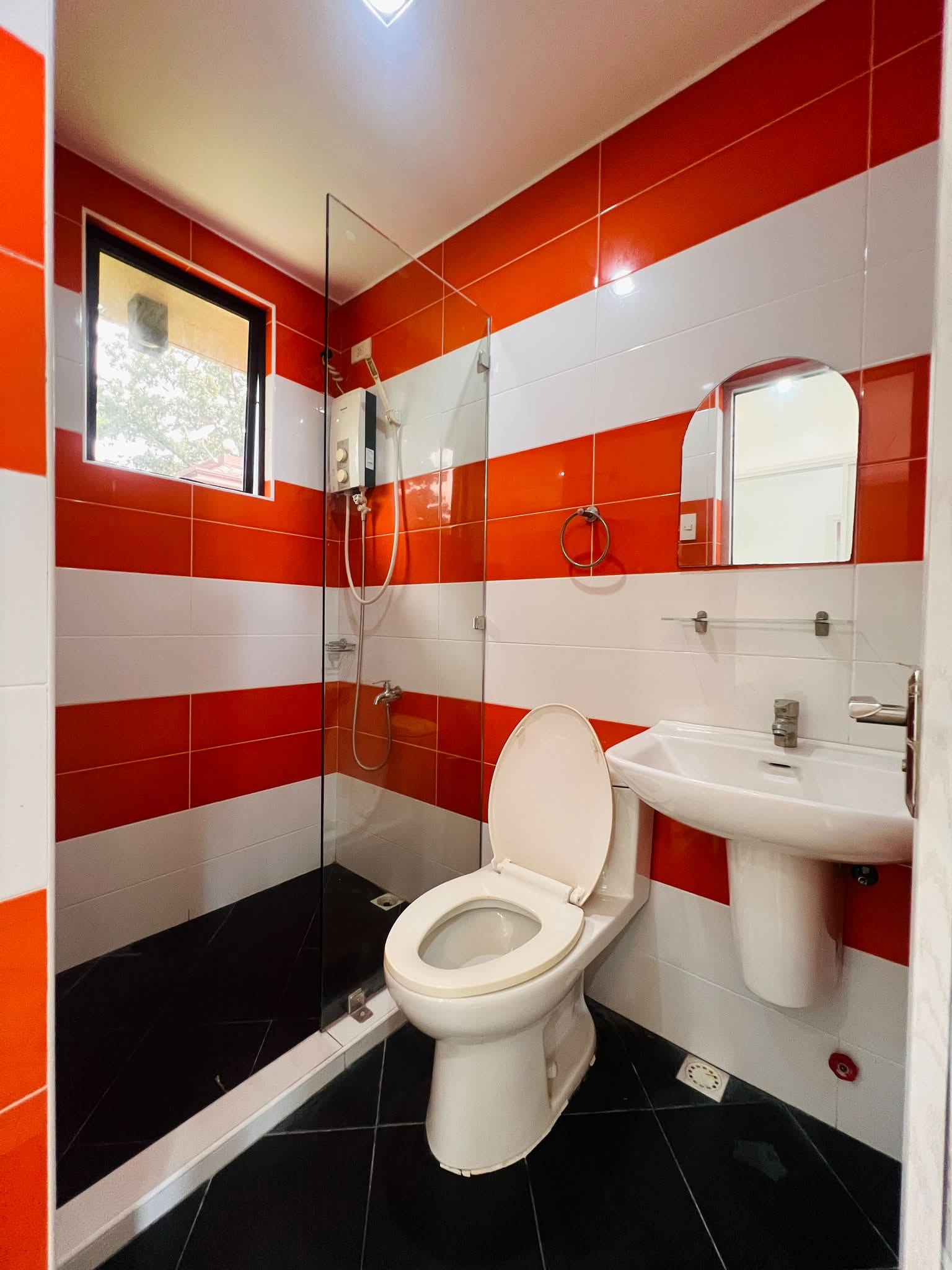 4-BedroomHouseandLotforSaleinCasaMilan,QuezonCity-24.jpg