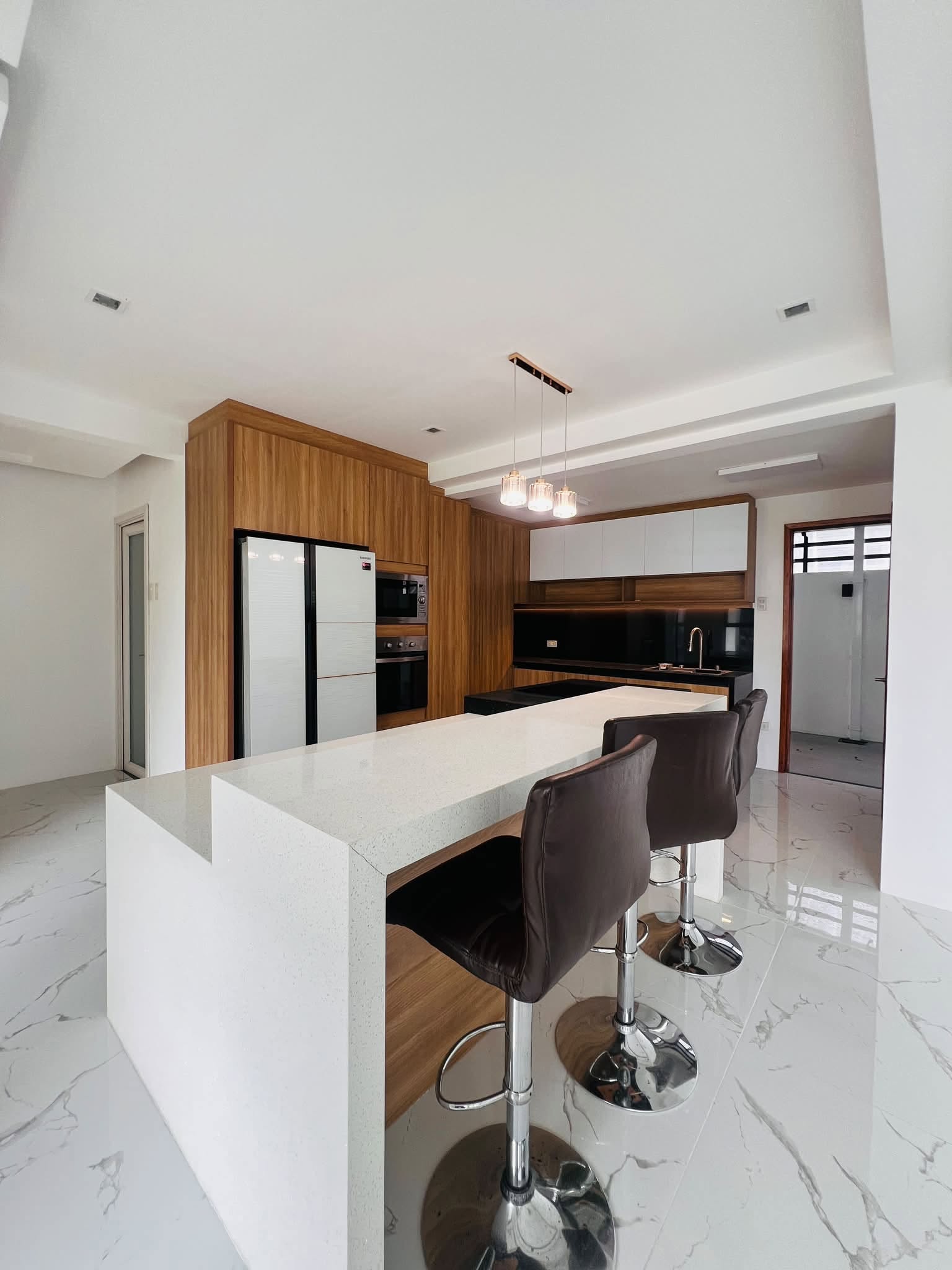 4-BedroomHouseandLotforSaleinCasaMilan,QuezonCity-15.jpg