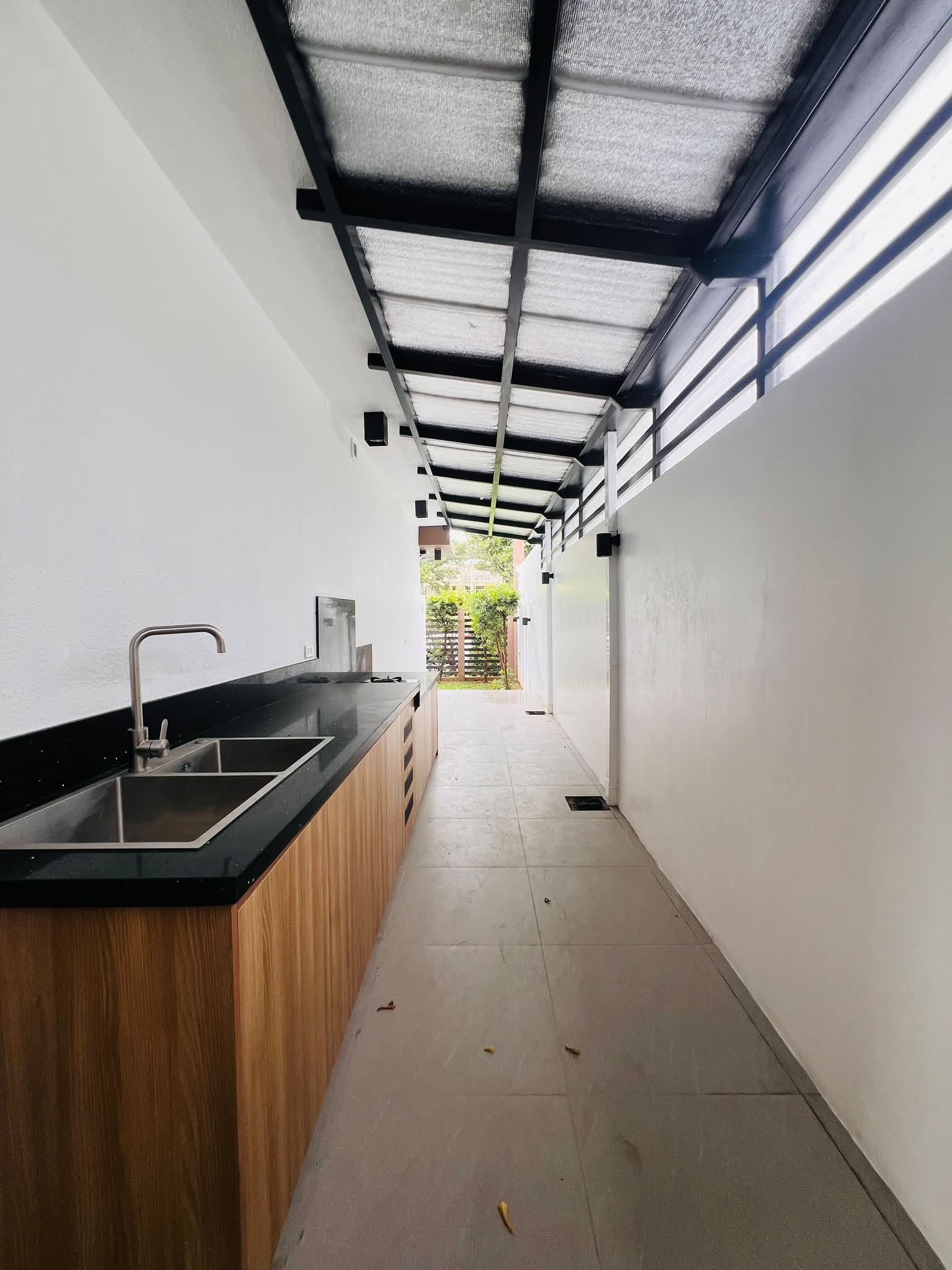 4-BedroomHouseandLotforSaleinCasaMilan,QuezonCity-25.jpg