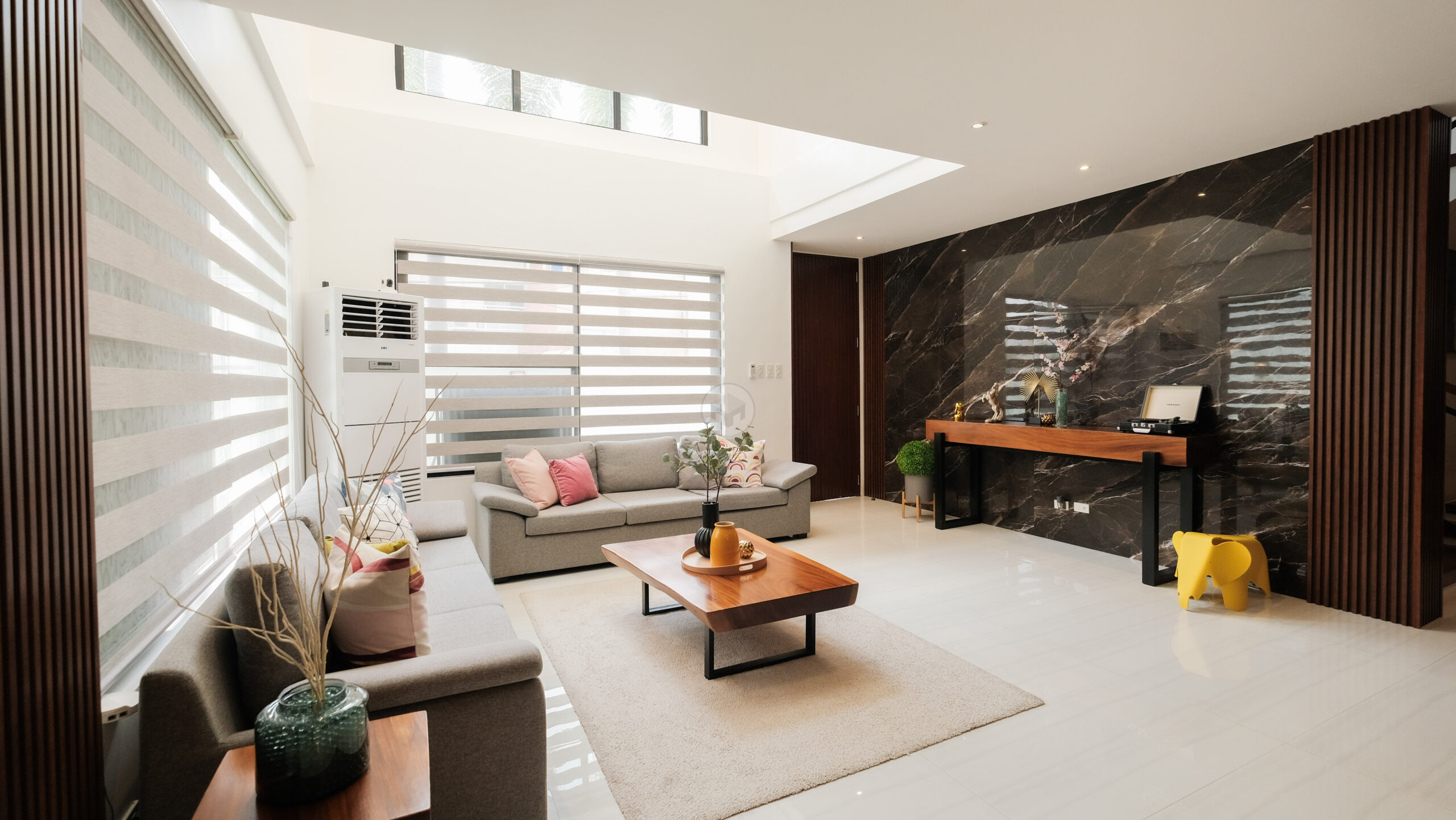 6-BedroomHouseandLotforSaleinBFHomes,Parañaque-5.jpg
