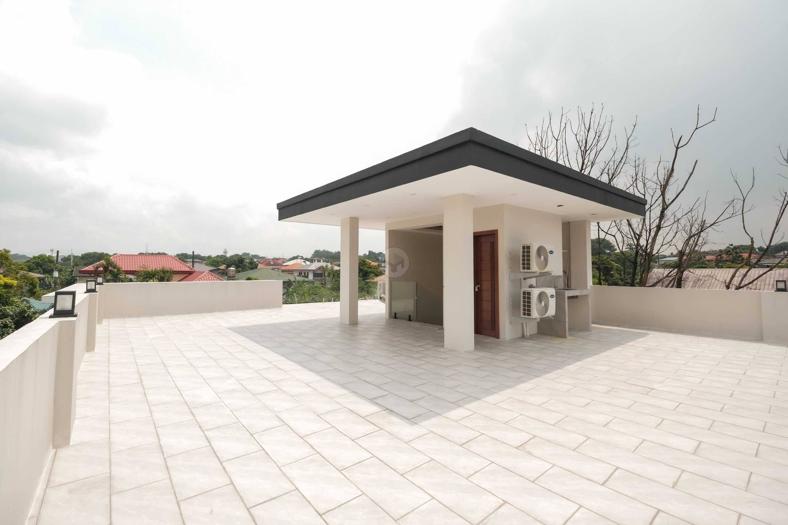 Splendid4-BedroomHouseandLotforSaleinNorthFairview,QuezonCity-13.jpg