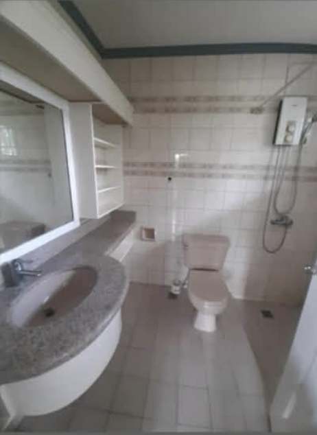 4-BedroomHouseandLotforLeaseinAyalaAlabang,Muntinlupa-11.jpg