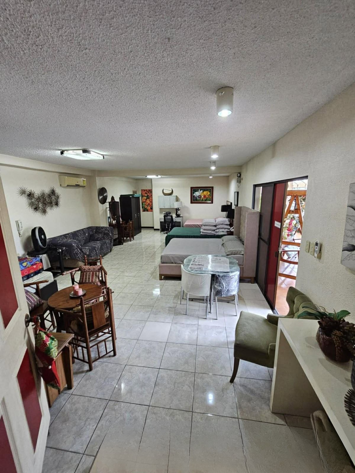 Grand5-BedroomResthouseforSaleinStatelandHillsSubd.,GeneralTrias,Cavite-16.jpg