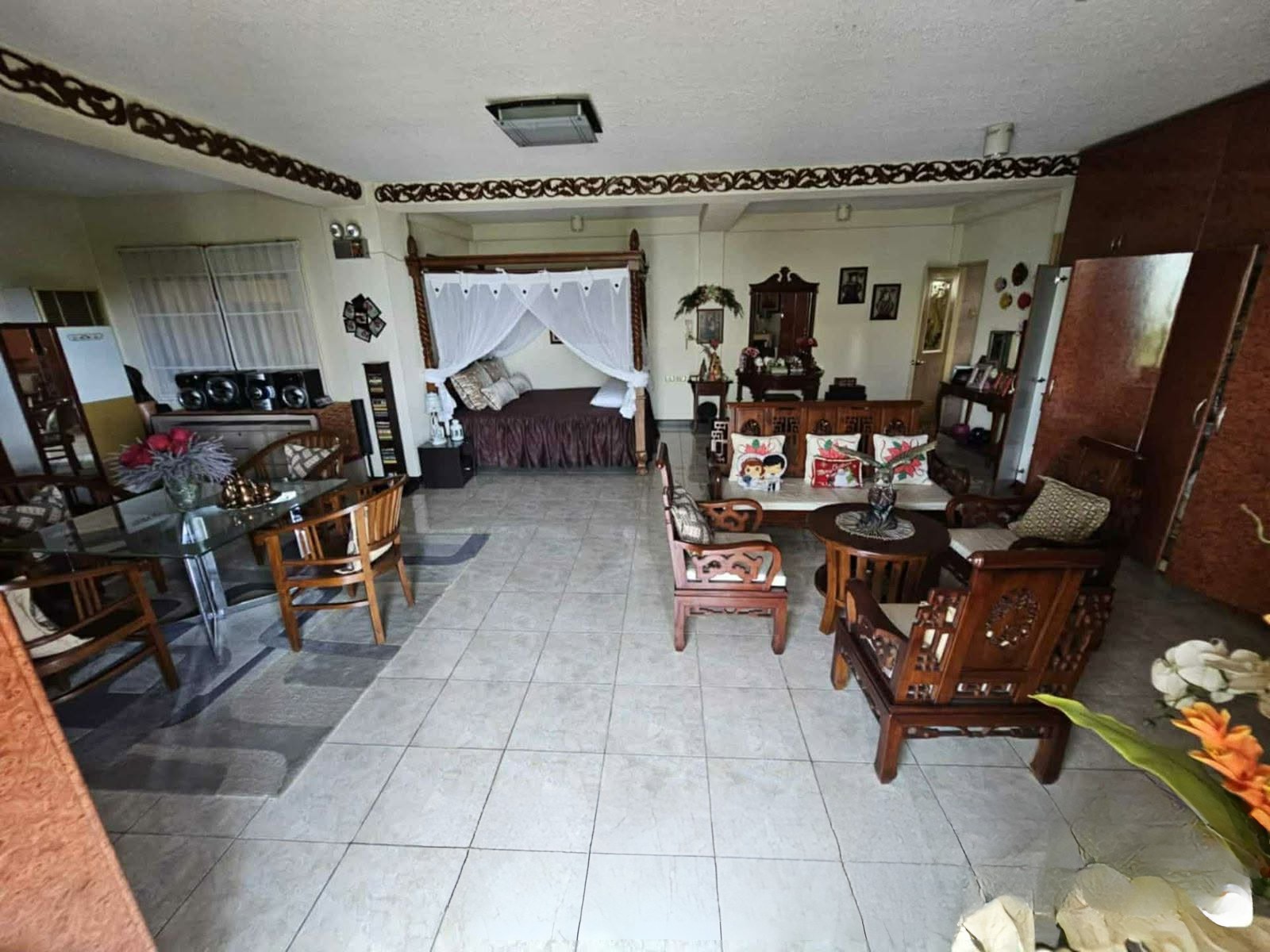 Grand5-BedroomResthouseforSaleinStatelandHillsSubd.,GeneralTrias,Cavite-15.jpg