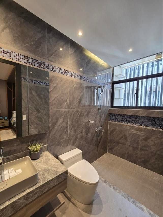 4-BedroomTownhouseforLeaseinOxfordResidences,StaMesaHeights,QuezonCity-15.jpg