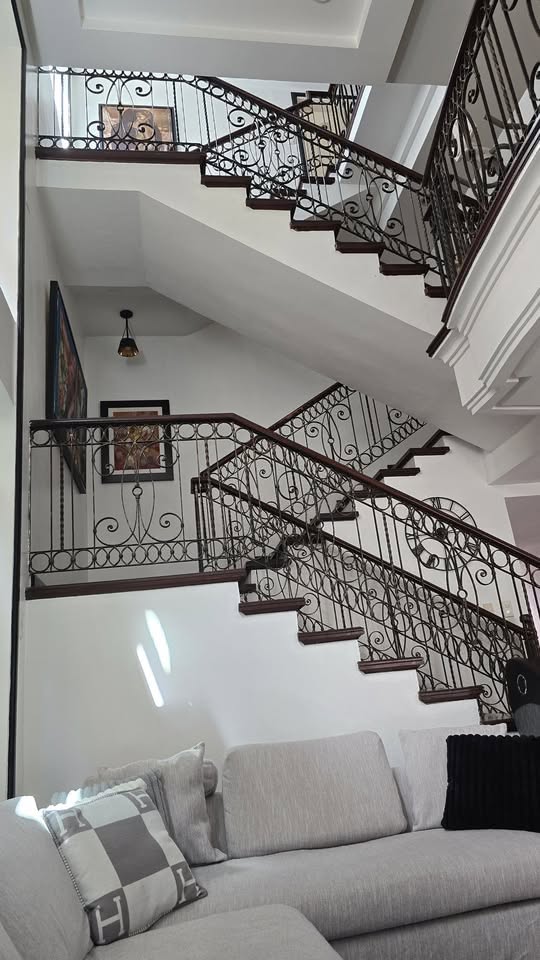 4-BedroomTownhouseforSaleinValleVerde,Pasig-5.jpg