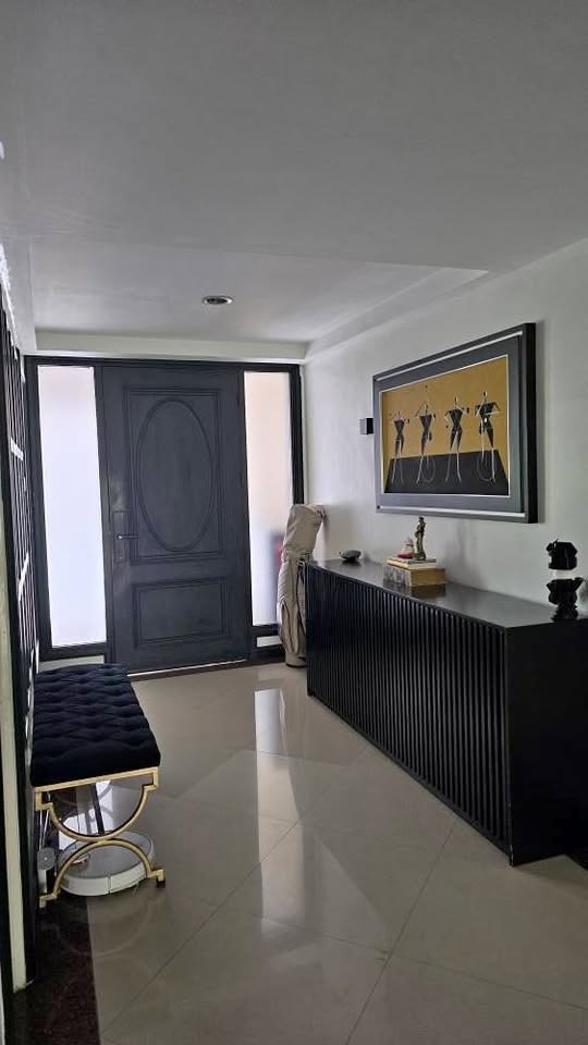 4-BedroomTownhouseforSaleinValleVerde,Pasig-1.jpg