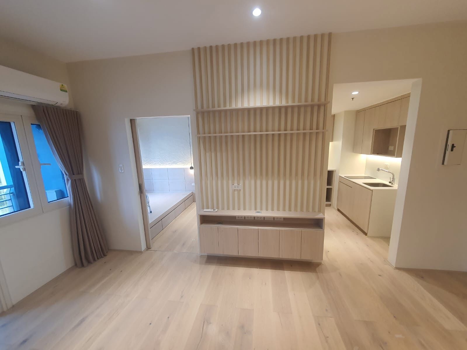 1-BedroomCondoUnitforSaleinCentralParkWest,BGC,Taguig-1.jpg
