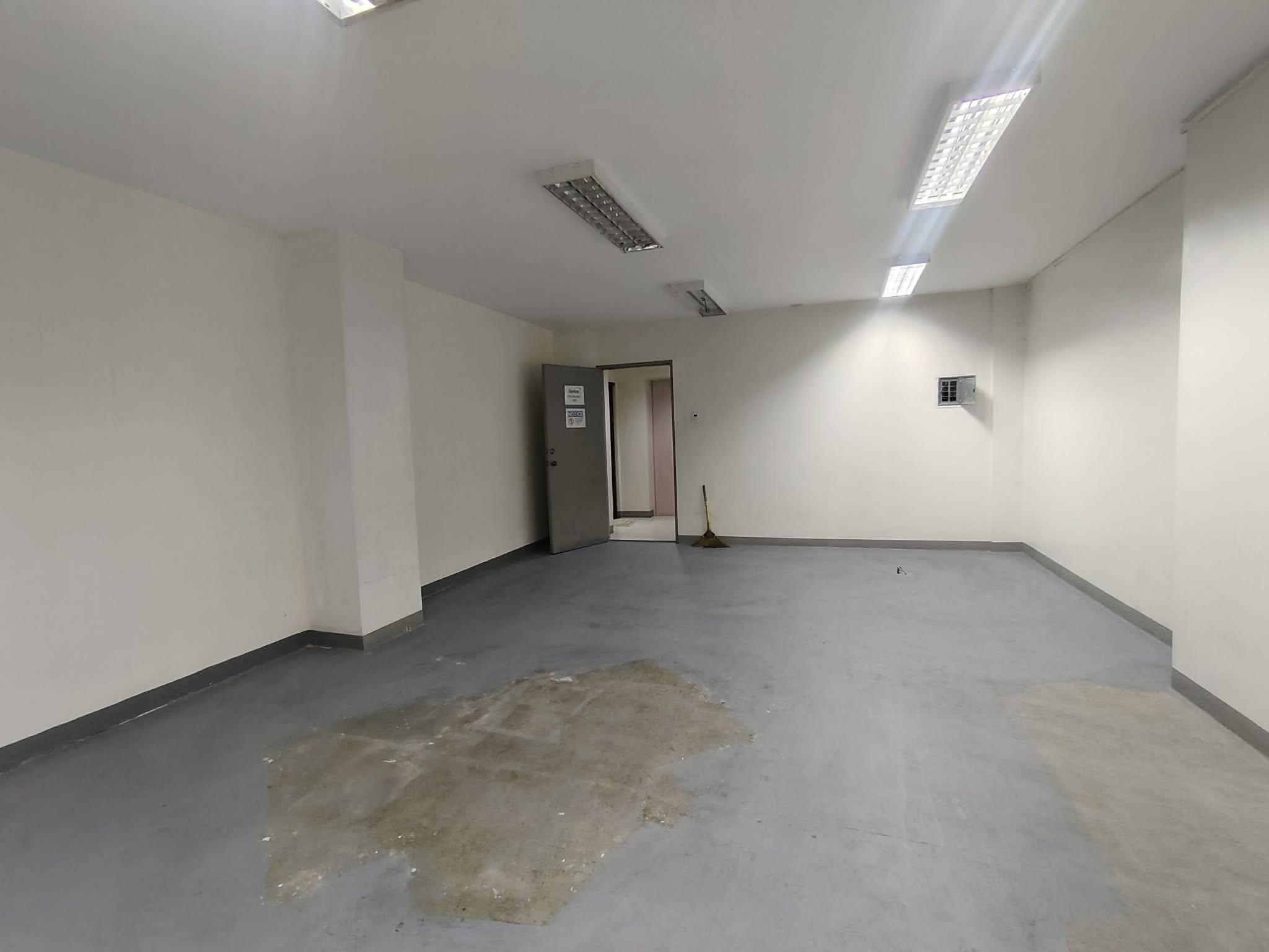 70SQMCommercialOfficeSpaceforLeasenearQuezonAve.,QuezonCity-2.jpg