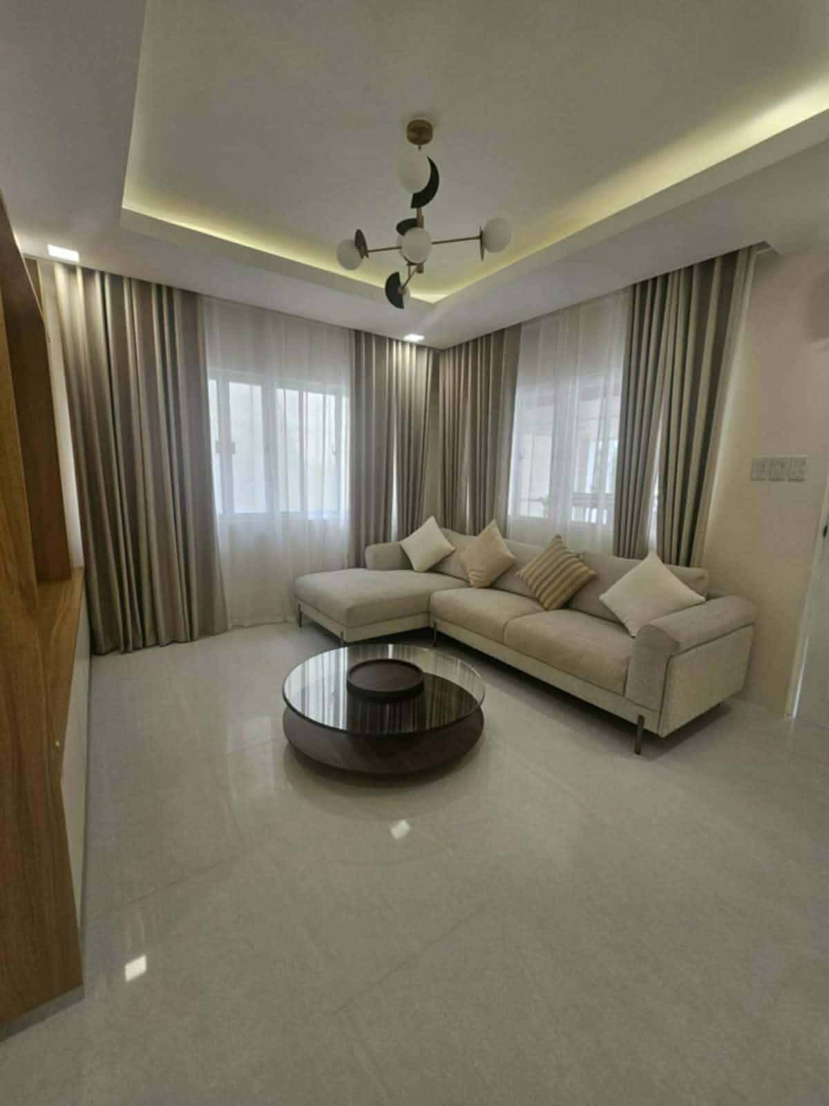 4-BedroomHouseandLotforSaleinOroVistaRoyale,Antipolo-2.jpg