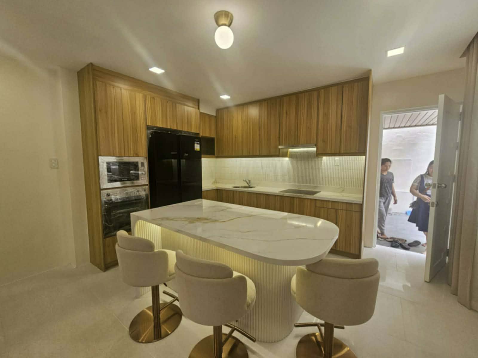 4-BedroomHouseandLotforSaleinOroVistaRoyale,Antipolo-3.jpg