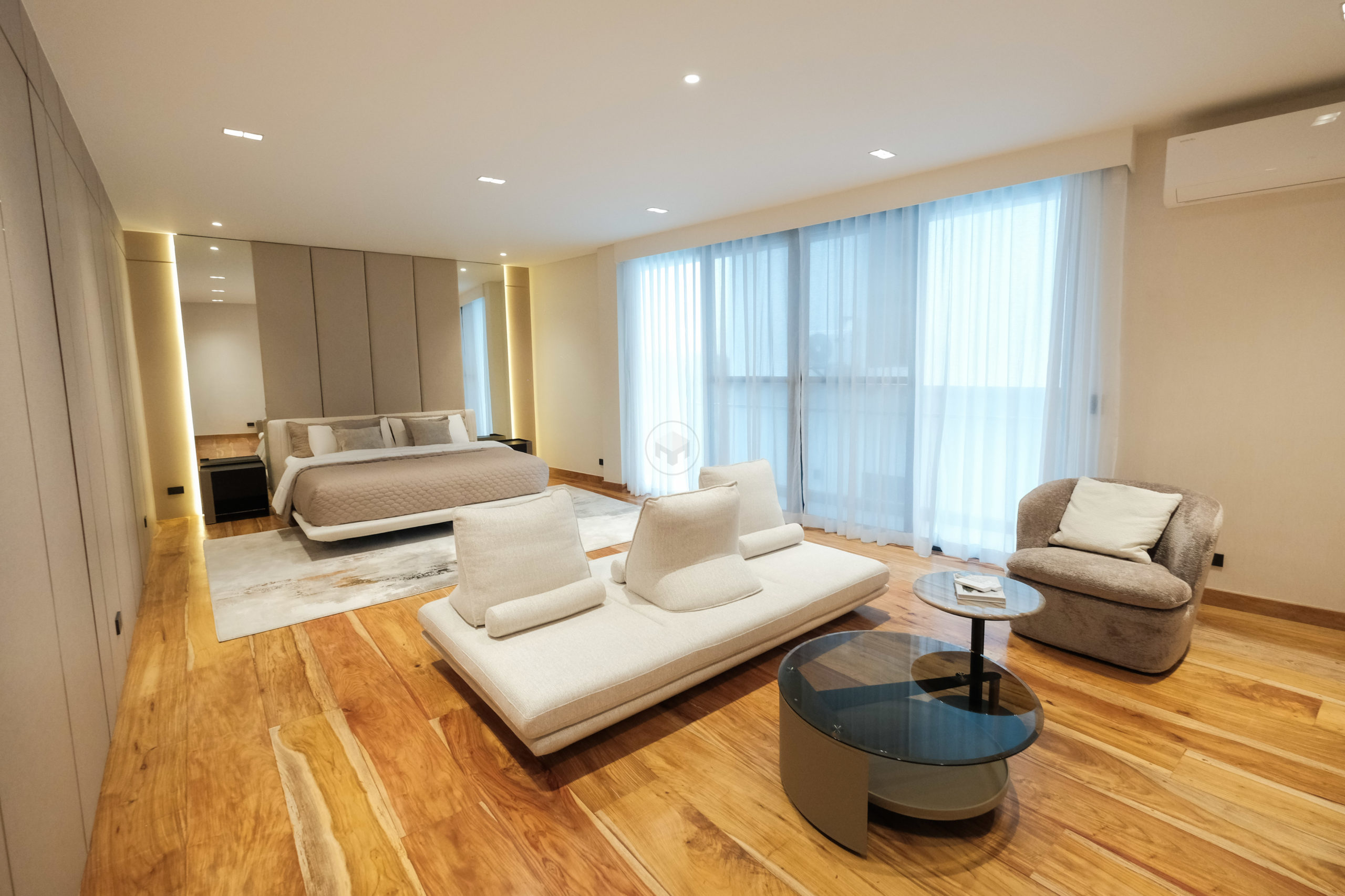 5-BedroomHouseandLotforSaleatTheEnclavesAlabang-10.jpg
