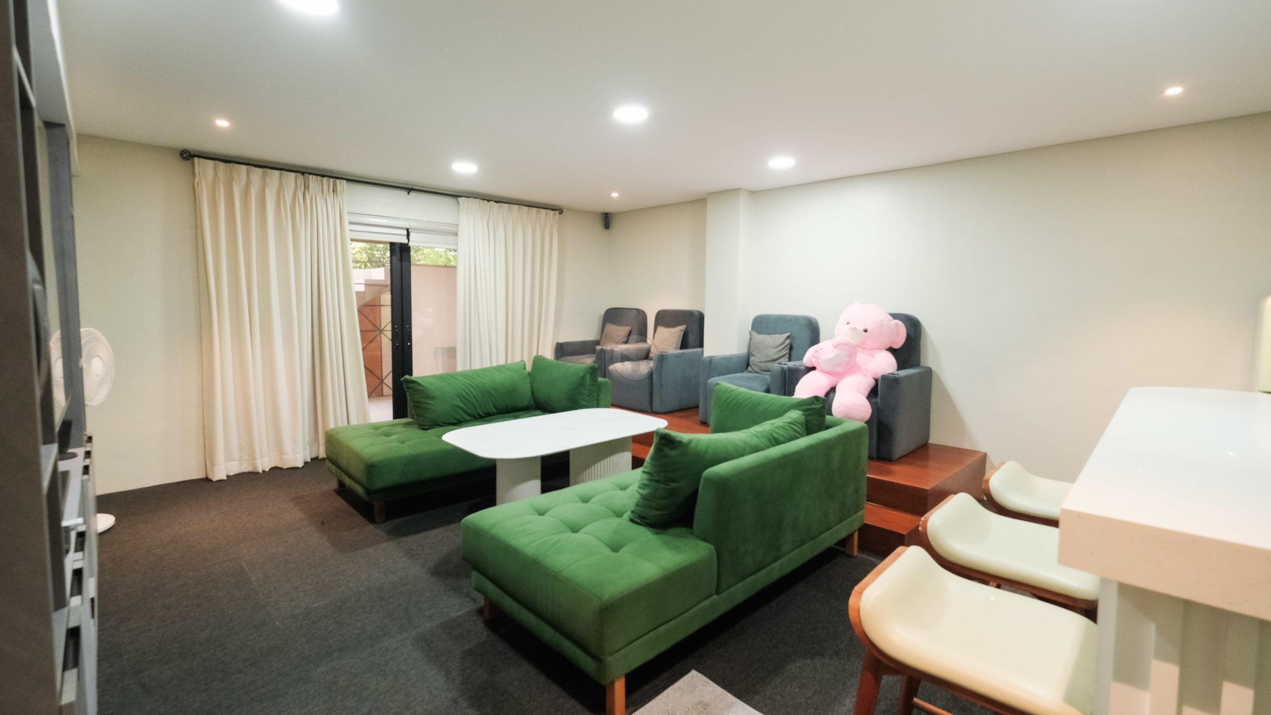 2-BedroomHouseandLotforSaleinTheEnclaveAlabang-6.jpg