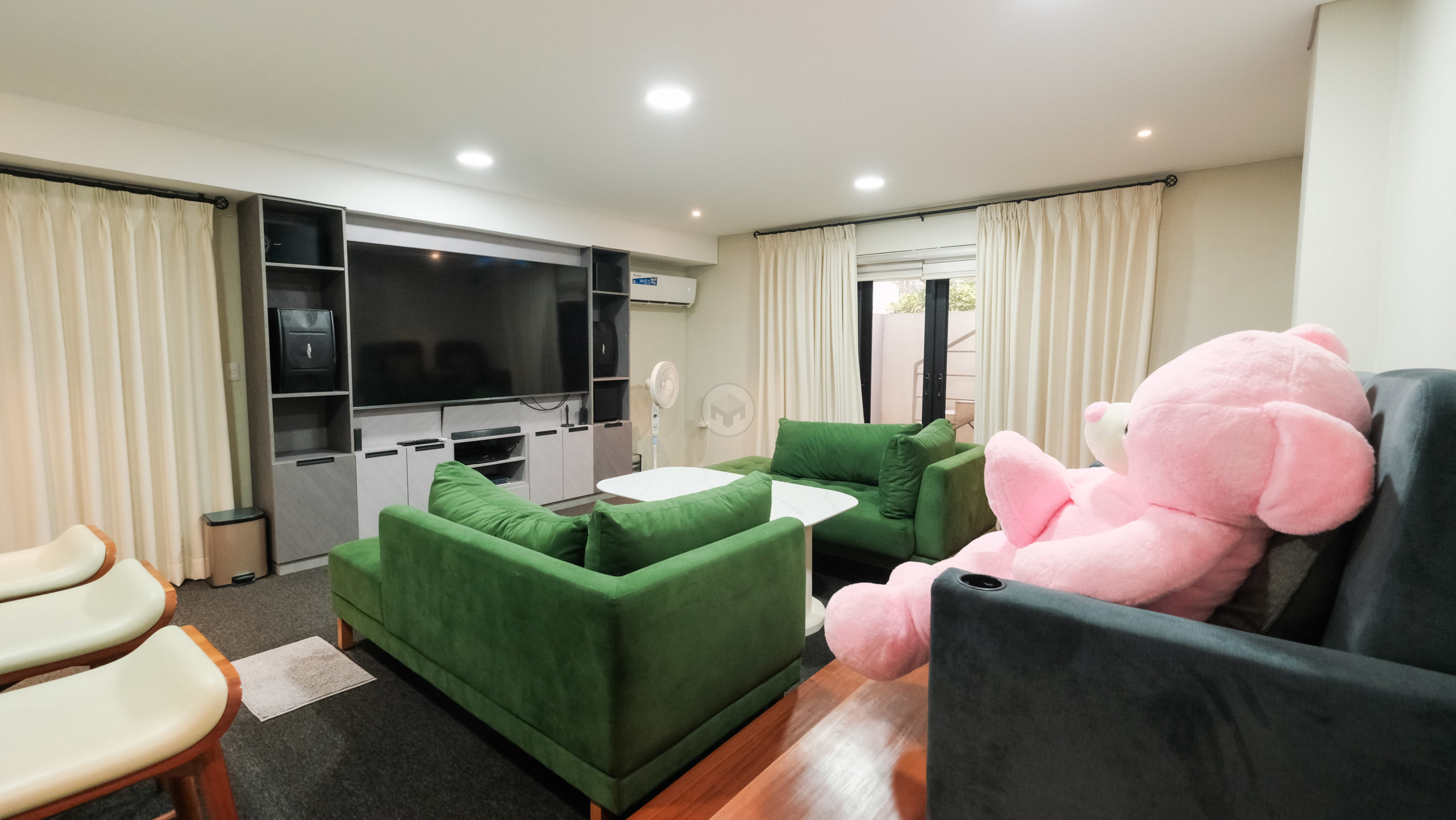 2-BedroomHouseandLotforSaleinTheEnclaveAlabang-7.jpg