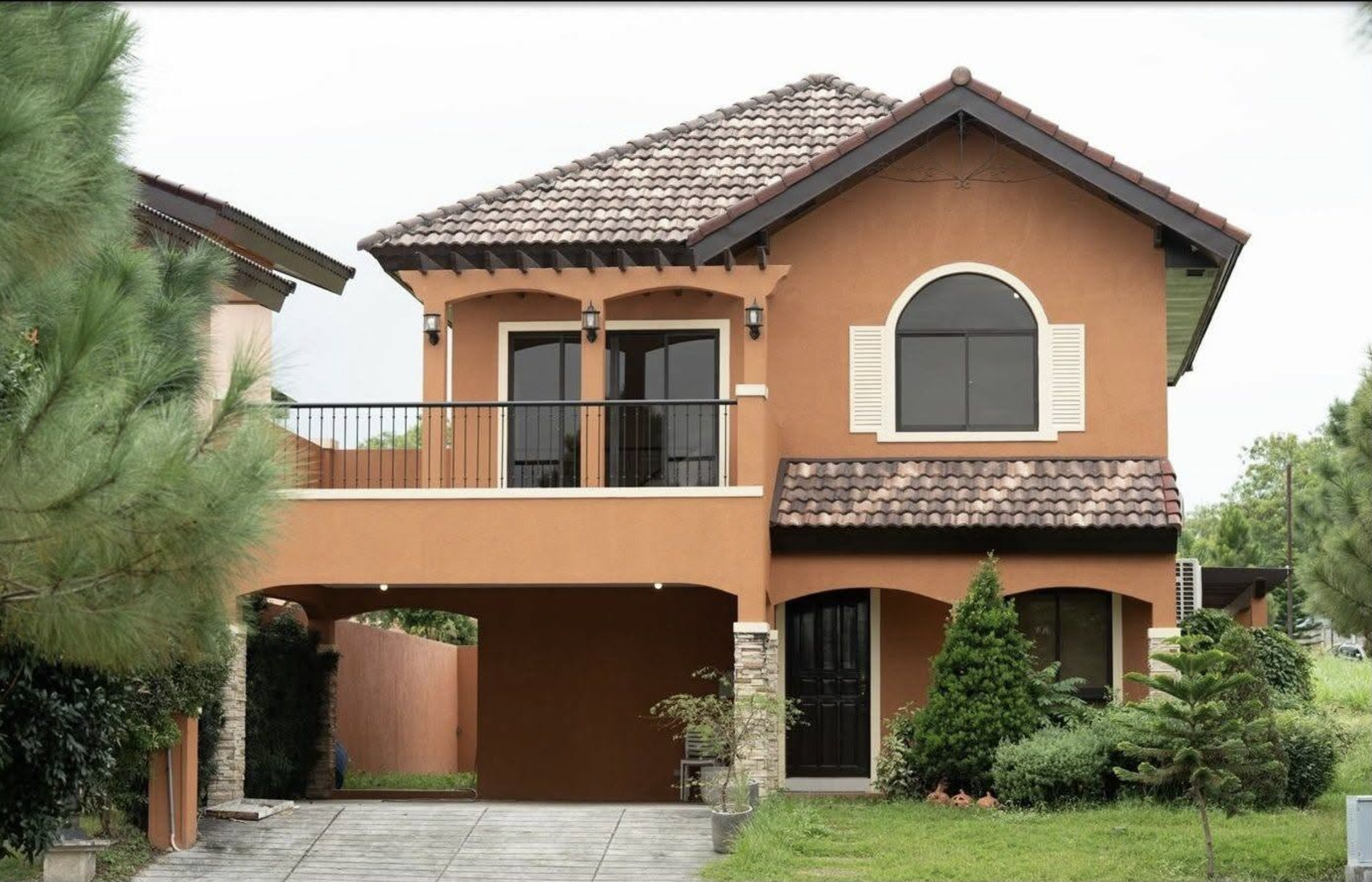 4-BedroomHouseandLotforLeaseinAmoreatPortofino,Dasmariñas,Cavite-1.jpg