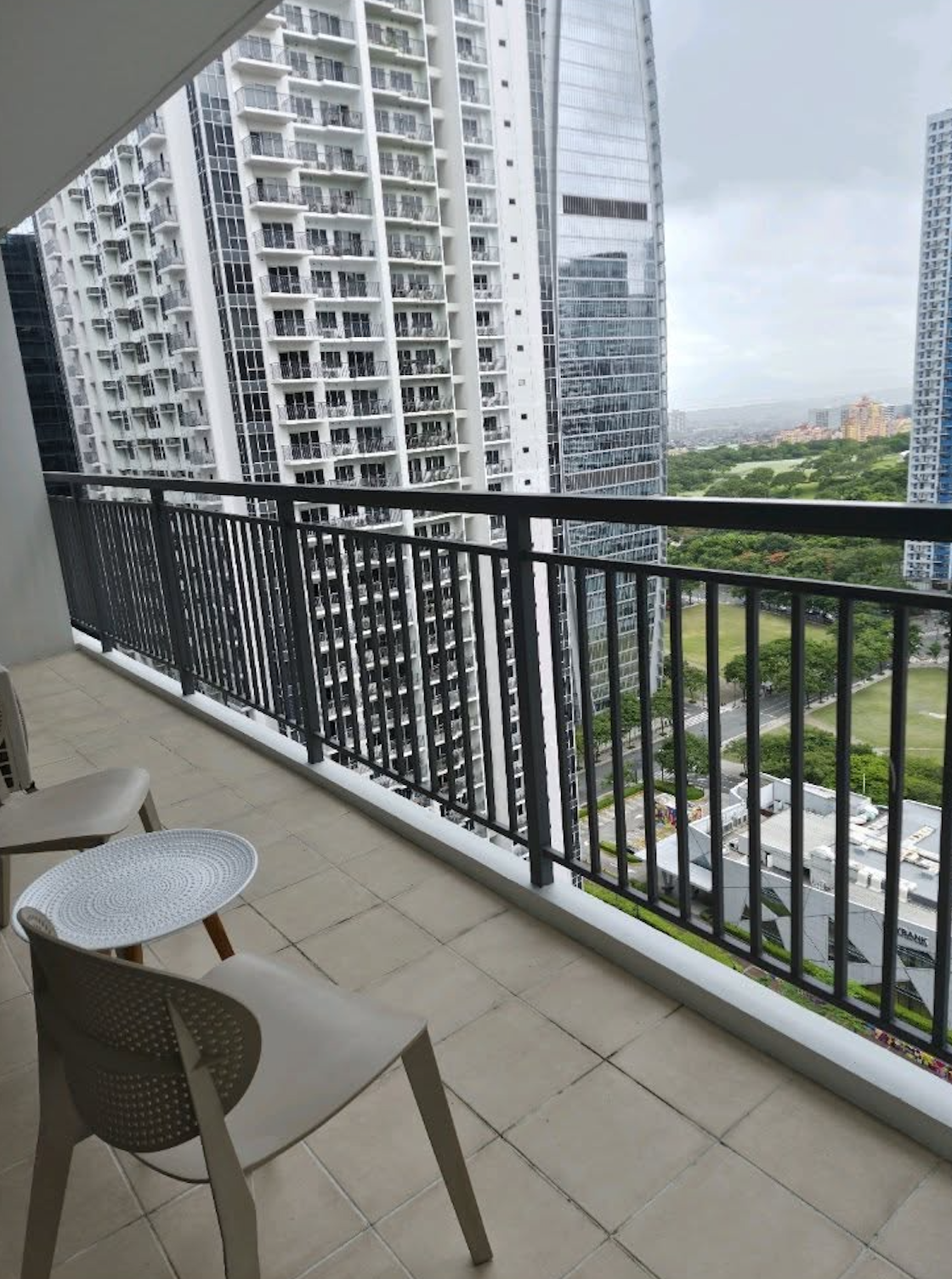 1-BedroomFurnishedCondoUnitforLeaseVerveResidences,BGC,Taguig-10.jpg